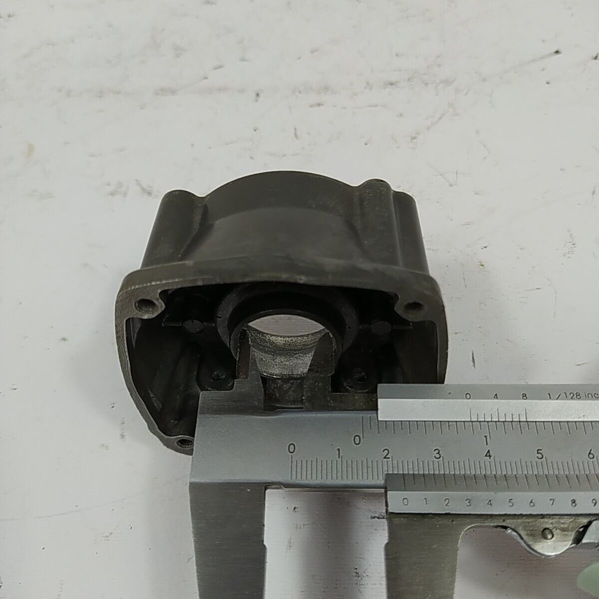 ALPINA CARTER MOTORE COMPLETI per  decespugliatore ALPINA BJ 325 ricambi usati