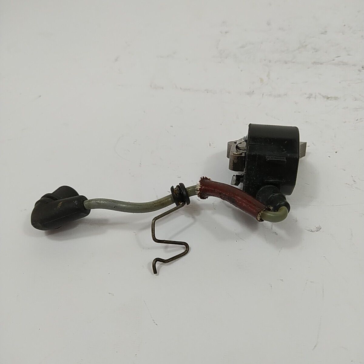 Ricambi usati BOBINA DI ACCENSIONE DUCATI 2204222 638 per motosega DOLMAR 116 si