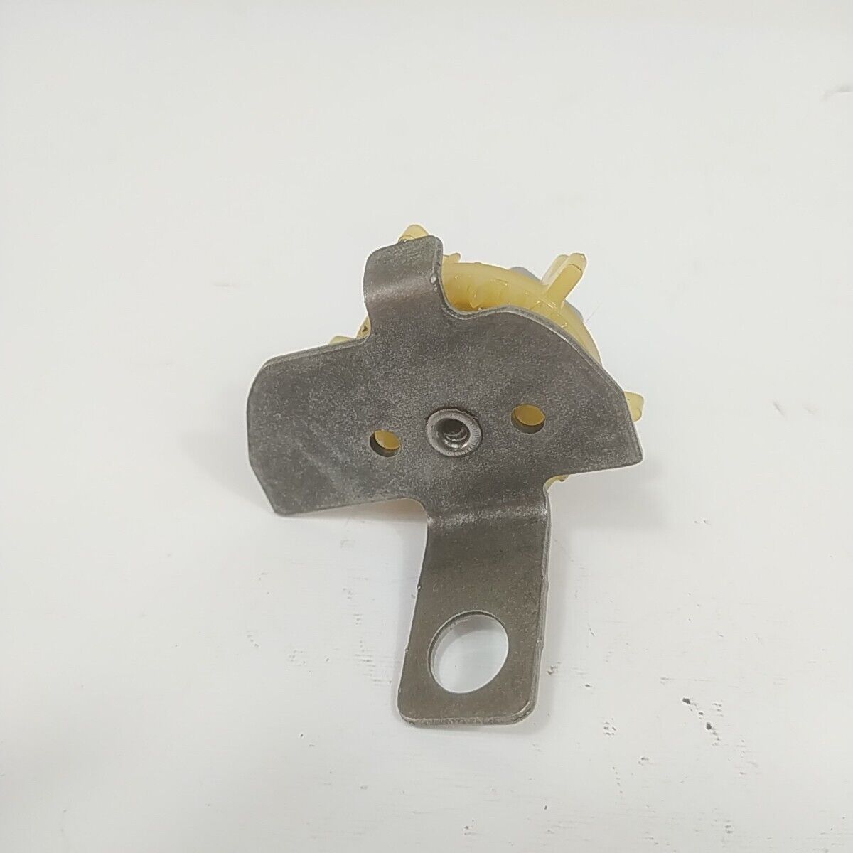 Ricambi valvola regolazione olio motore per rasaerba Briggs & Stratton 675 usati