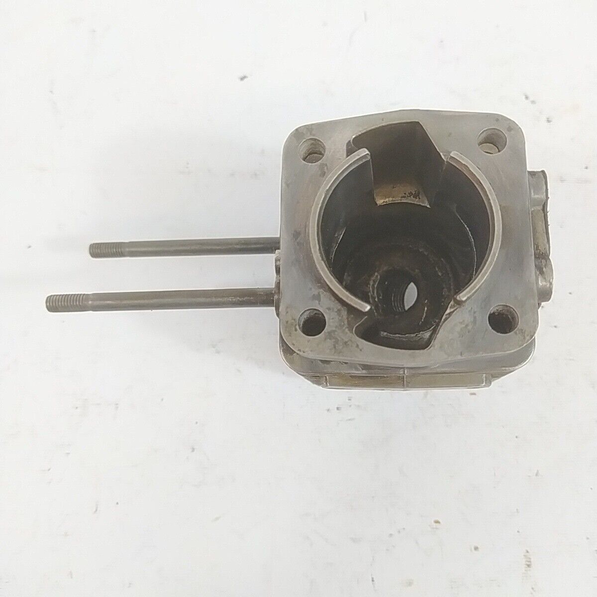Ricambio DECESPUGLIATORE kawasaki kt 17 kit CILINDRO E PISTONE DIAMETRO 36 usato