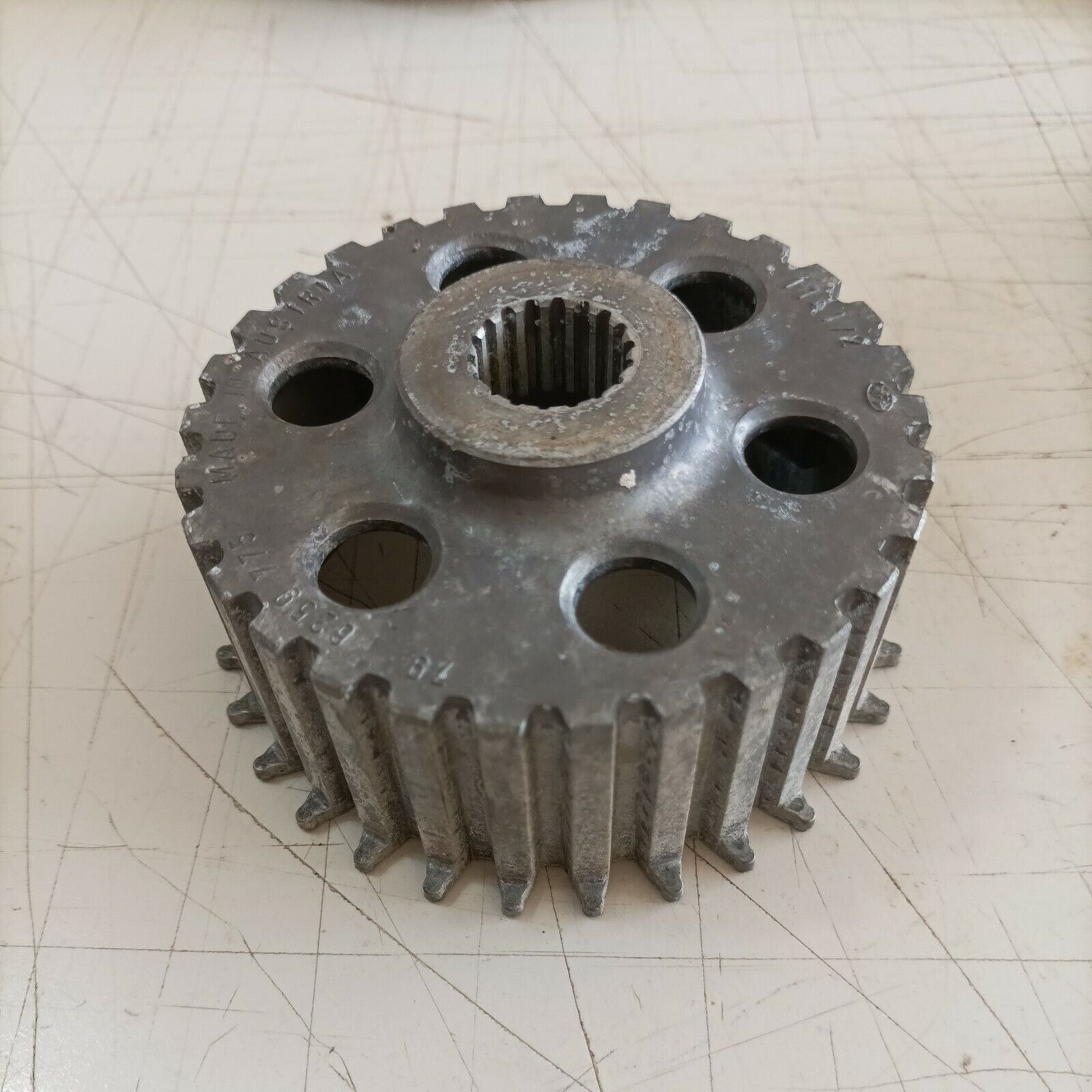 MOZZO FRIZIONE E PIASTRA PER KRAMER 500 LR 410 ANNO 1979 ROTAX ricambi usati