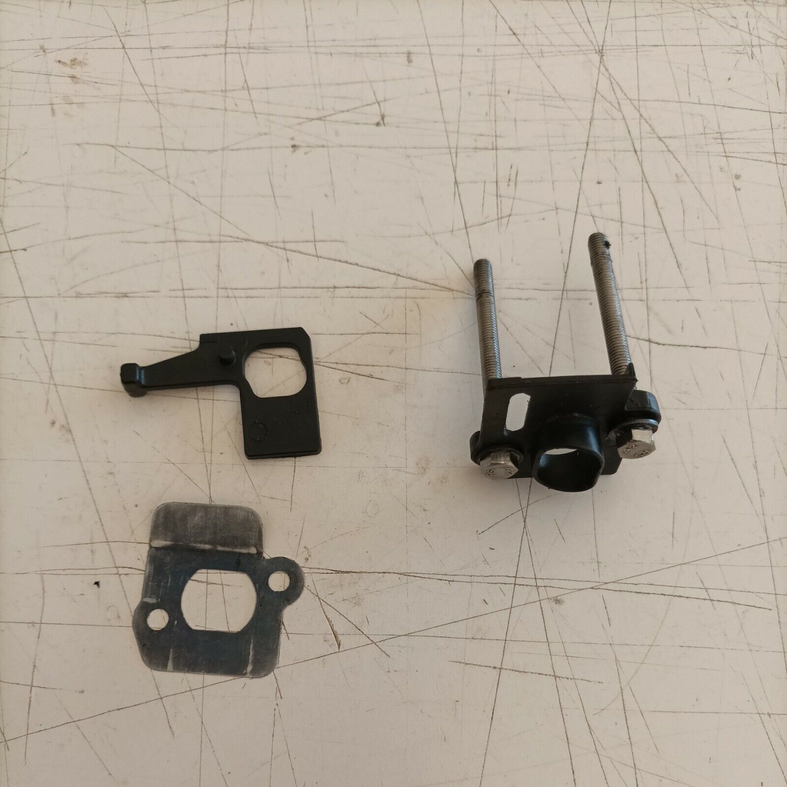 SISTEMA LEVA ARIA CARBURATORE ORIGINALE PER MOTOSEGA CASTOR 330 ANTIVIB
