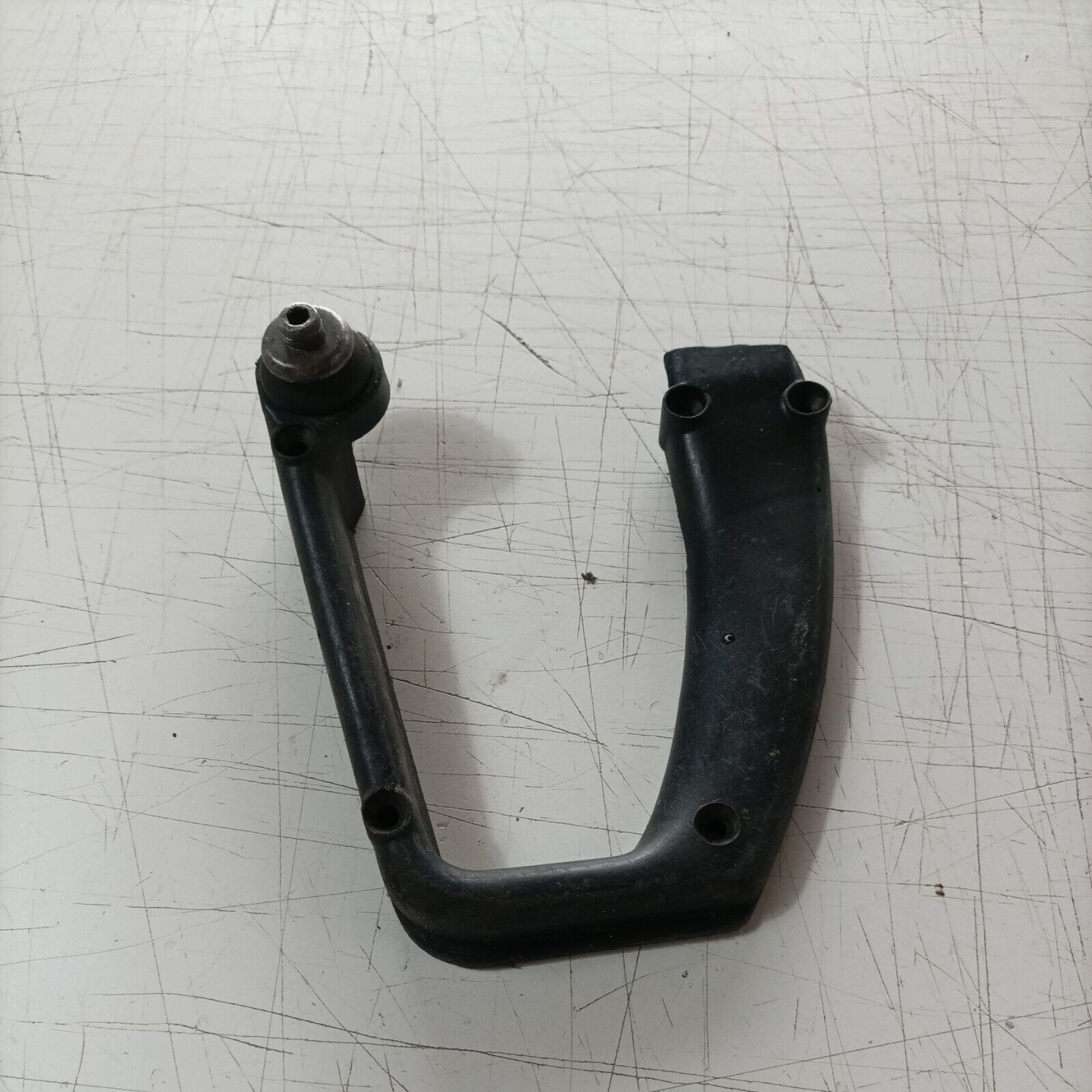 LATO MANIGLIA IMPUGNATURA COMANDI E SUPPORTO PER MOTOSEGA CASTOR C70 ALPINA A70