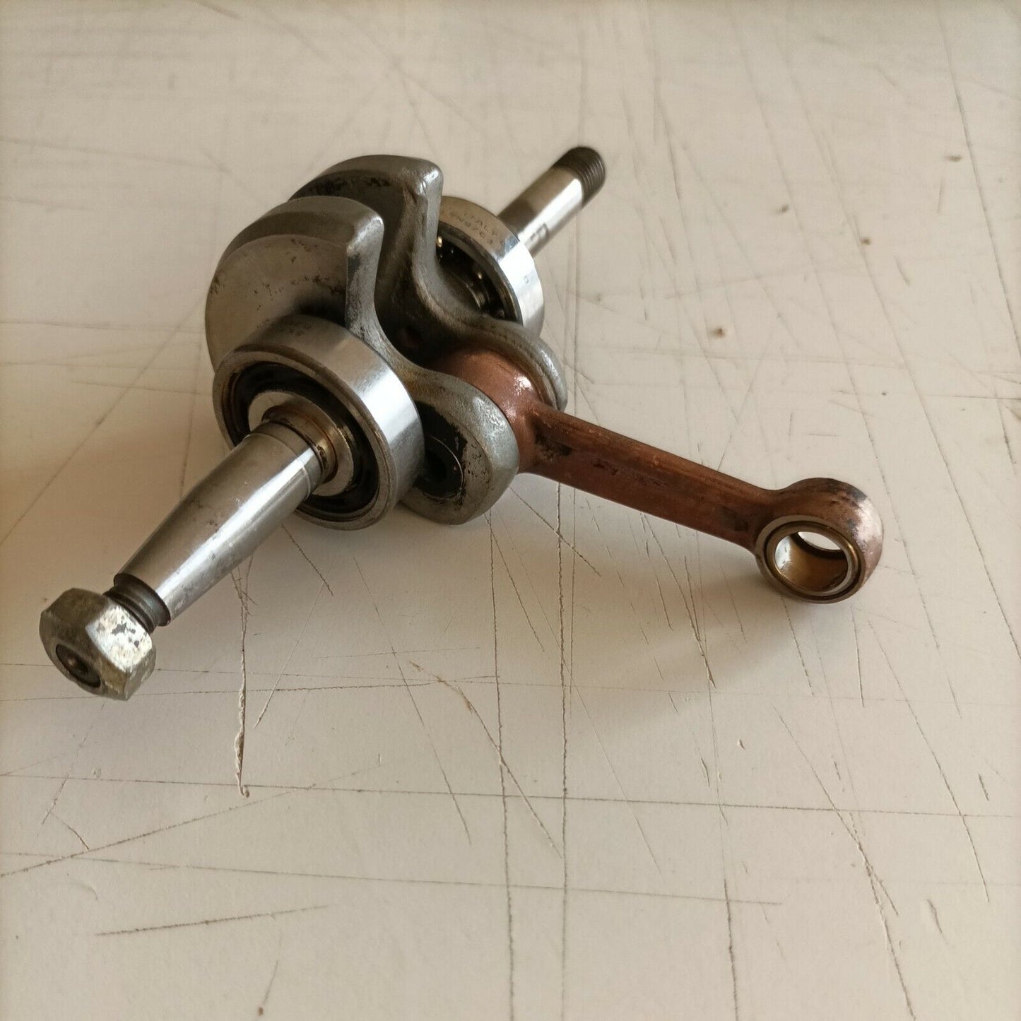 ricambio usato ALBERO MOTORE ORIGINALE PER MOTOSEGA CASTOR ALPINA  45