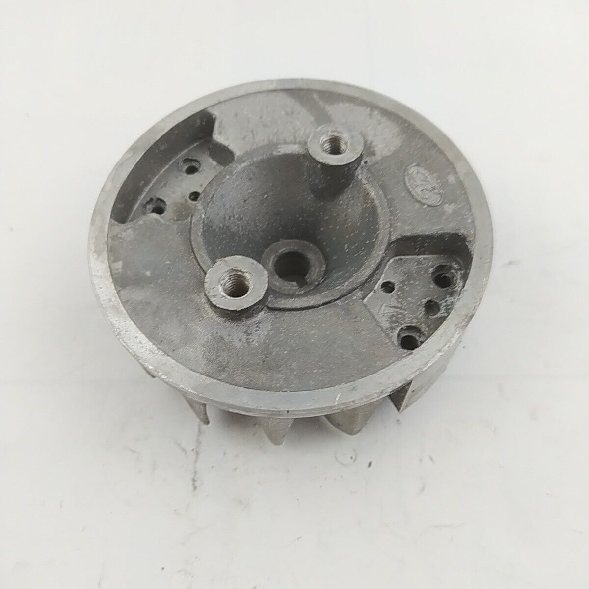 Ricambio VOLANO di accensione usato per decespugliatore MITSUBISHI TL 52 42