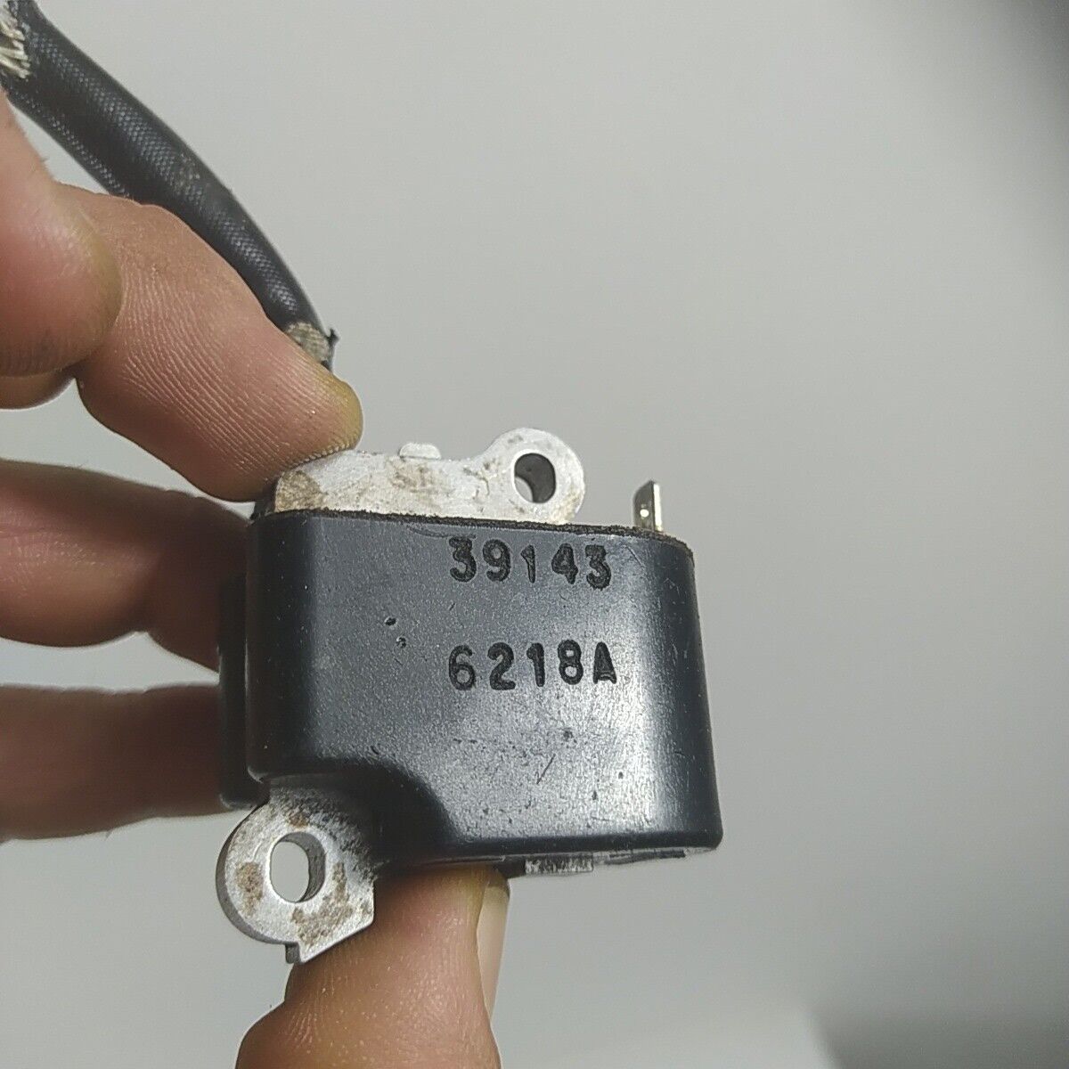 Ricambio BOBINA DI AVVIAMENTO ACCENSIONE PER MOTOSEGA POULAN usato