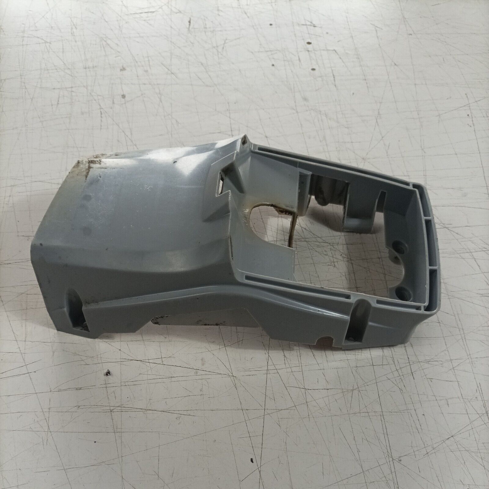 COPERCHIO filtro aria e motore PER MOTOSEGA AMA NBG 50.20 ricambi usati