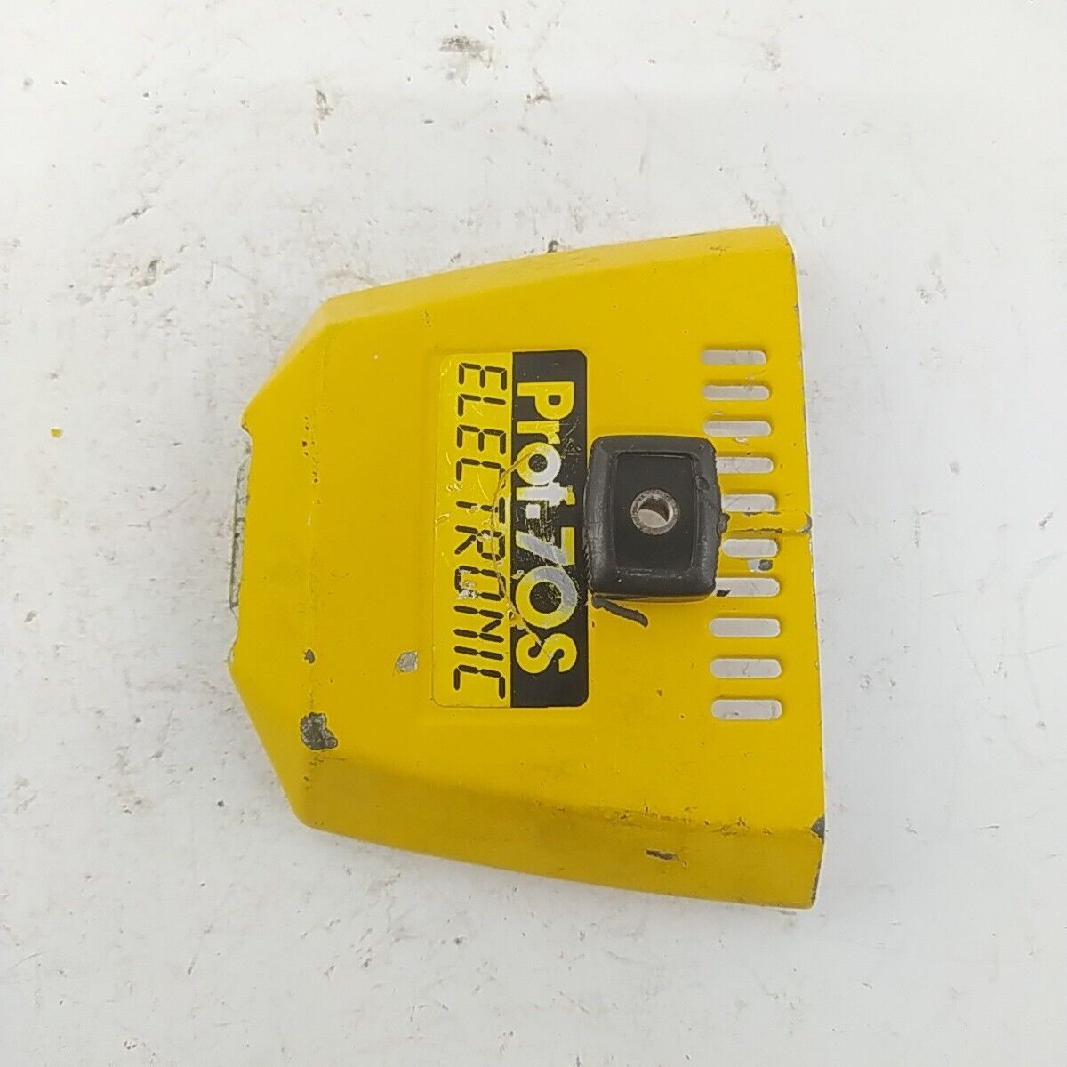 ricambio COPERCHIO FILTRO ARIA CARBURATORE Per motosega ALPINA PROF 70 S usati