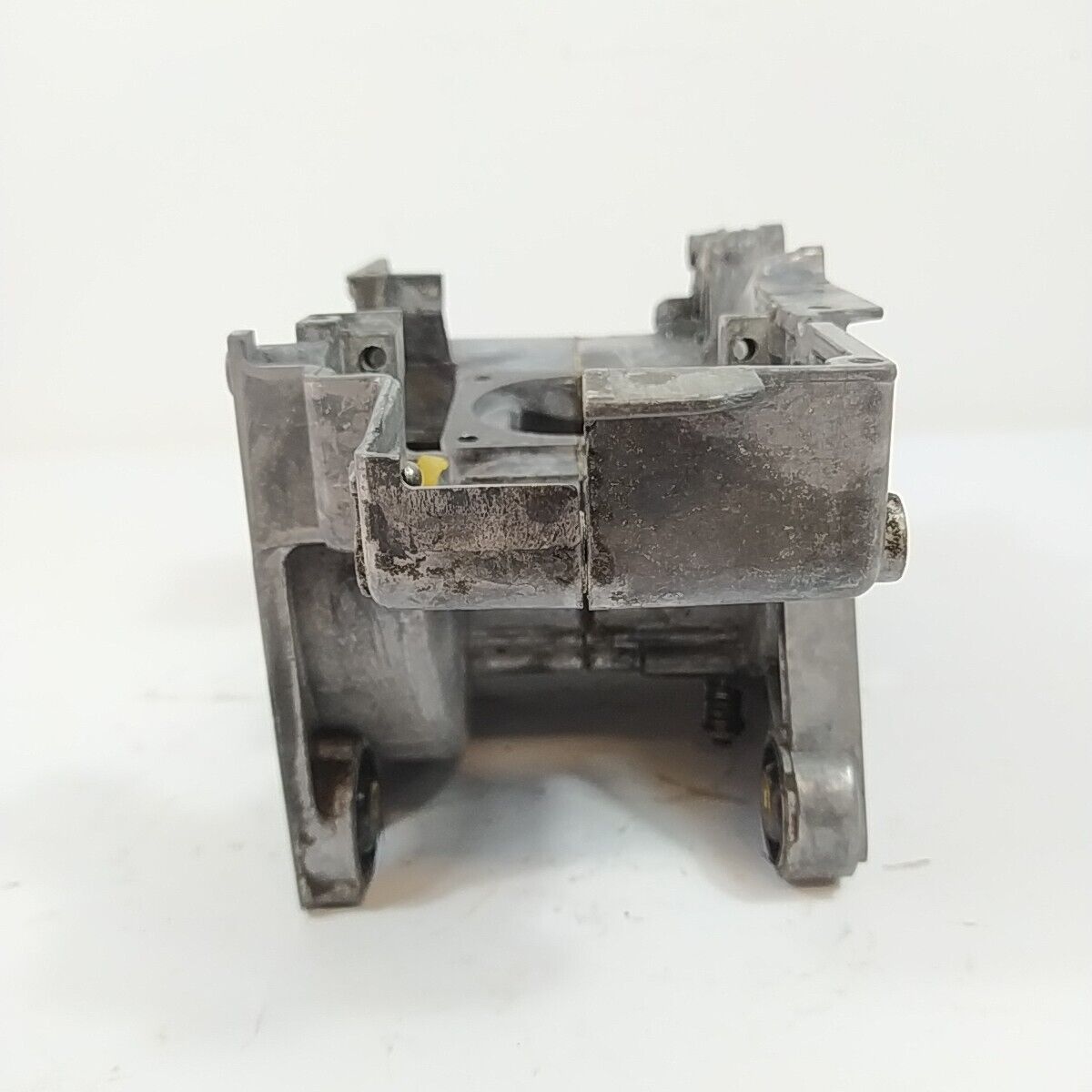 carter BASAMENTO CILINDRO completo PER MOTOSEGA ALPINA PROF 700 ricambi usati