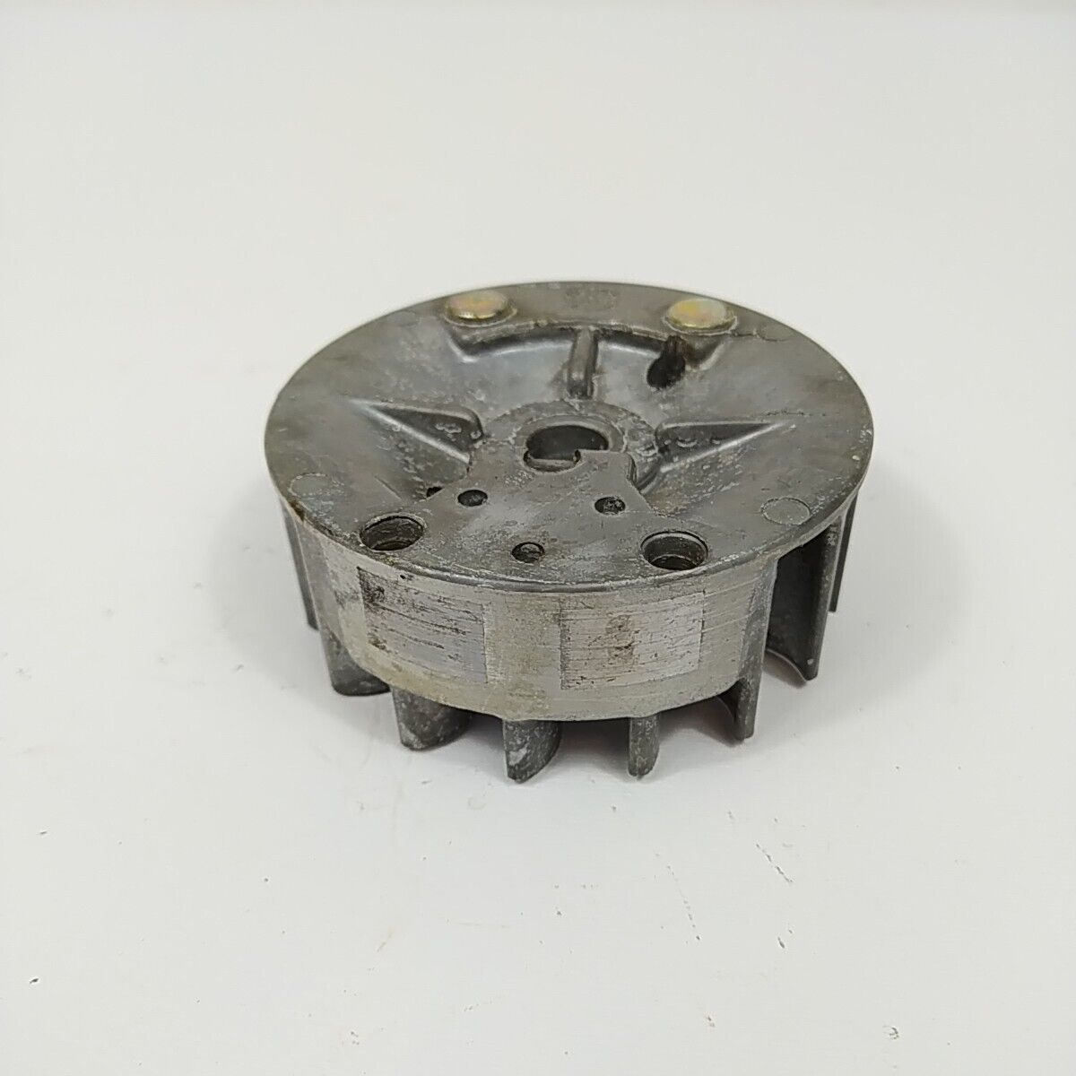 ricambi usati VOLANO MAGNETICO DI ACCENSIONE ORIGINALE per motosega CASTOR 438 