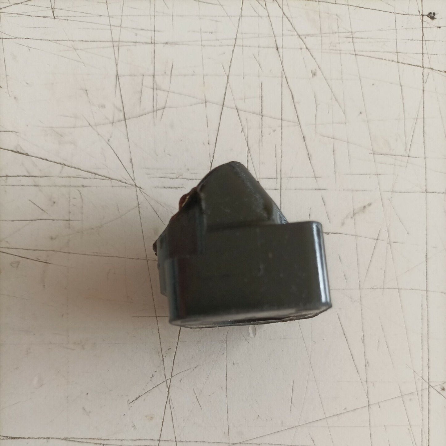 COLLETTORE FLANGIA CARBURATORE PER MOTOSEGA HOMELITE SUPER XL-925 ricambi usati