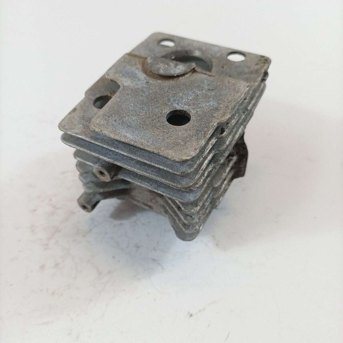 CILINDRO E PISTONE PER MOTOSEGA ALPINA CASTOR P34 TR350 PR350 d 38 ricambi usati