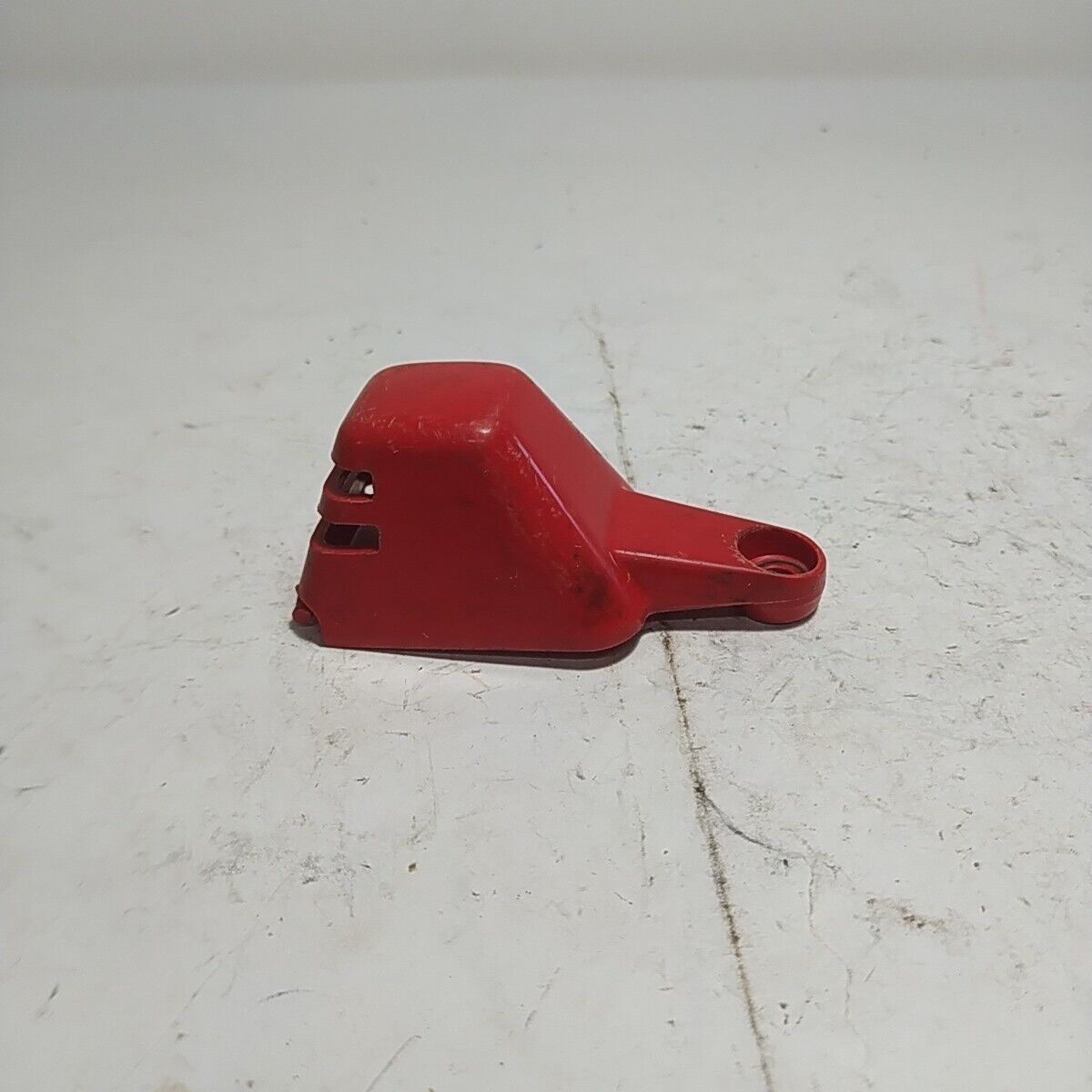 Ricambio copri COPERCHIO CANDELA MOTORE usato per decespugliatore Emak Efco 8425
