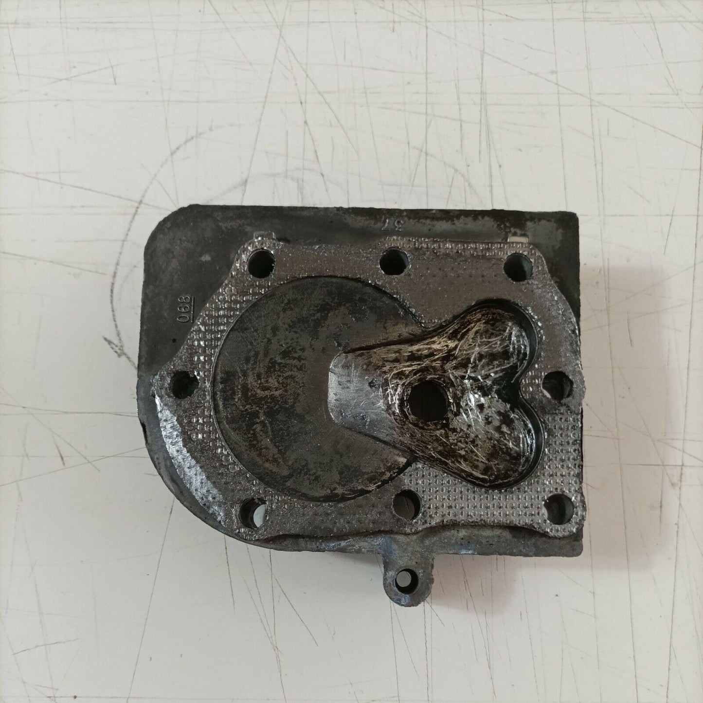 TESTATA CILINDRO PER BRIGGS & STRATTON XC 09d02 2954 b1 06112921 ricambi usati