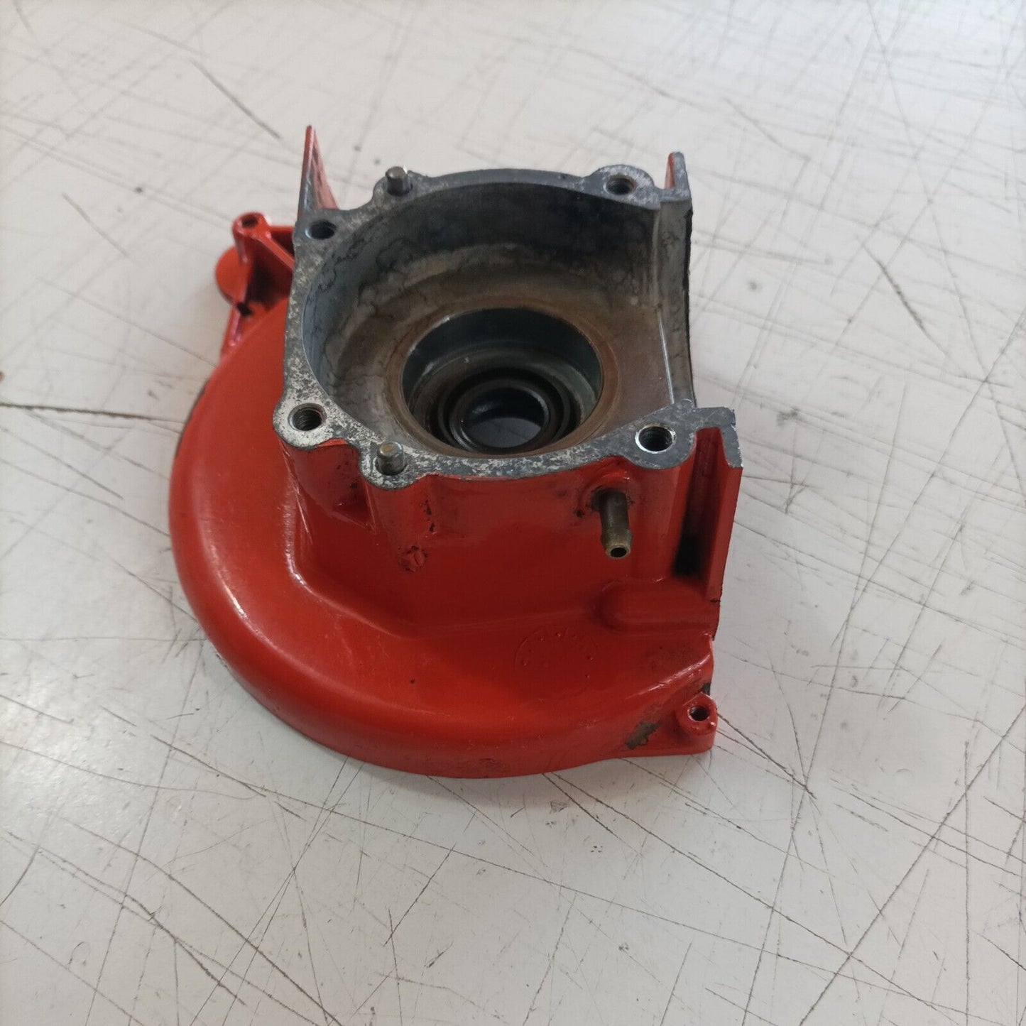 CARTER BASAMENTO ALBERO MOTORE B-III CS501VL PER MOTOSEGA ECHO CS 500VL usato