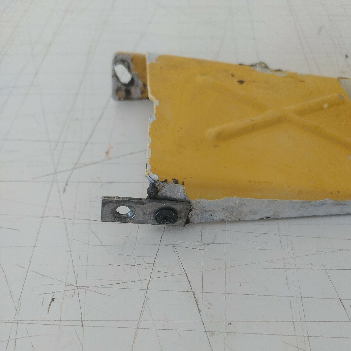 CARTER COPERCHIO MOTORE PER MOTOSEGA ALPINA CASTOR  45 41 40  RICAMBI USATI