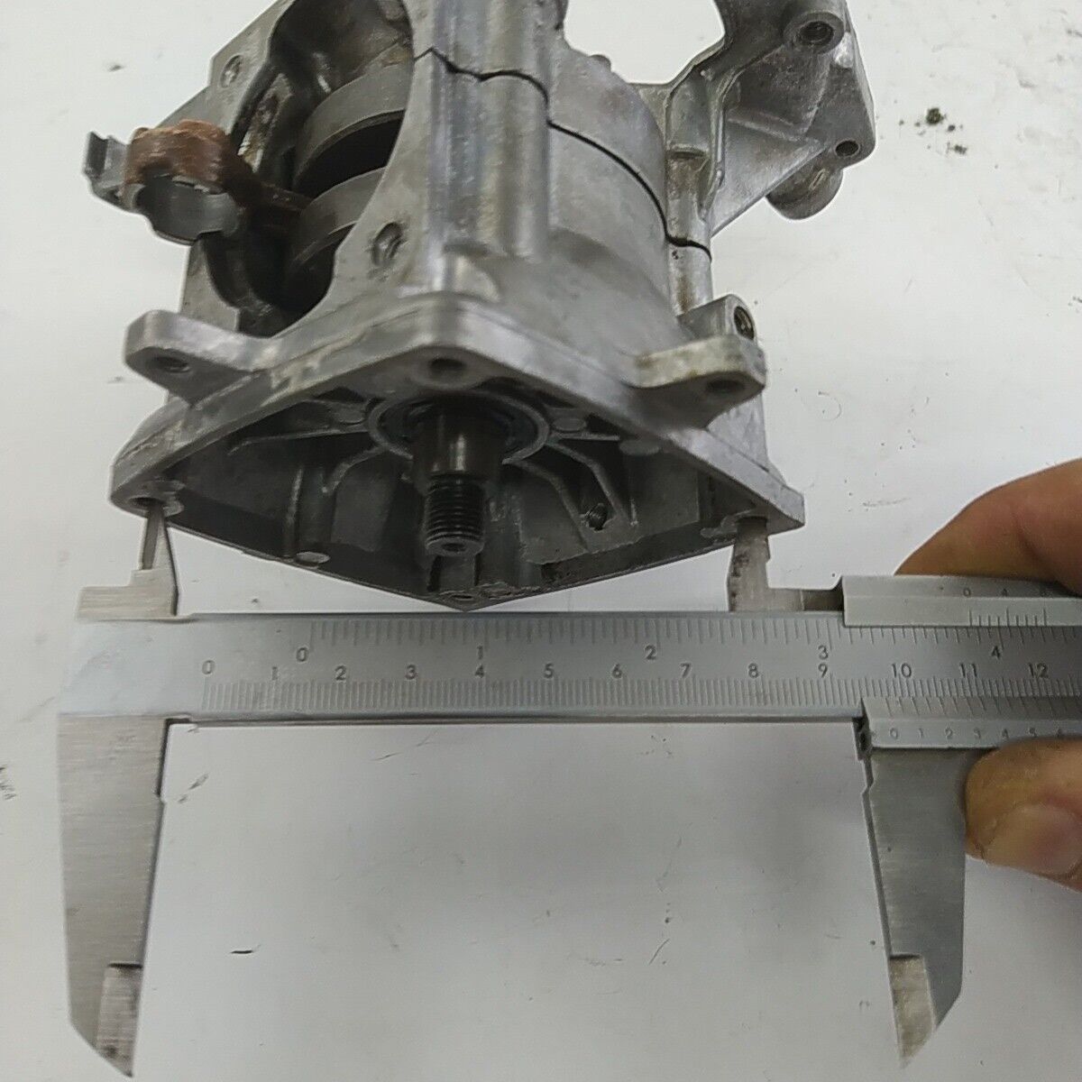 Ricambio CARTER BASAMENTO CILINDRO Usato per decespugliatore Komatsu ZENOAH G4K