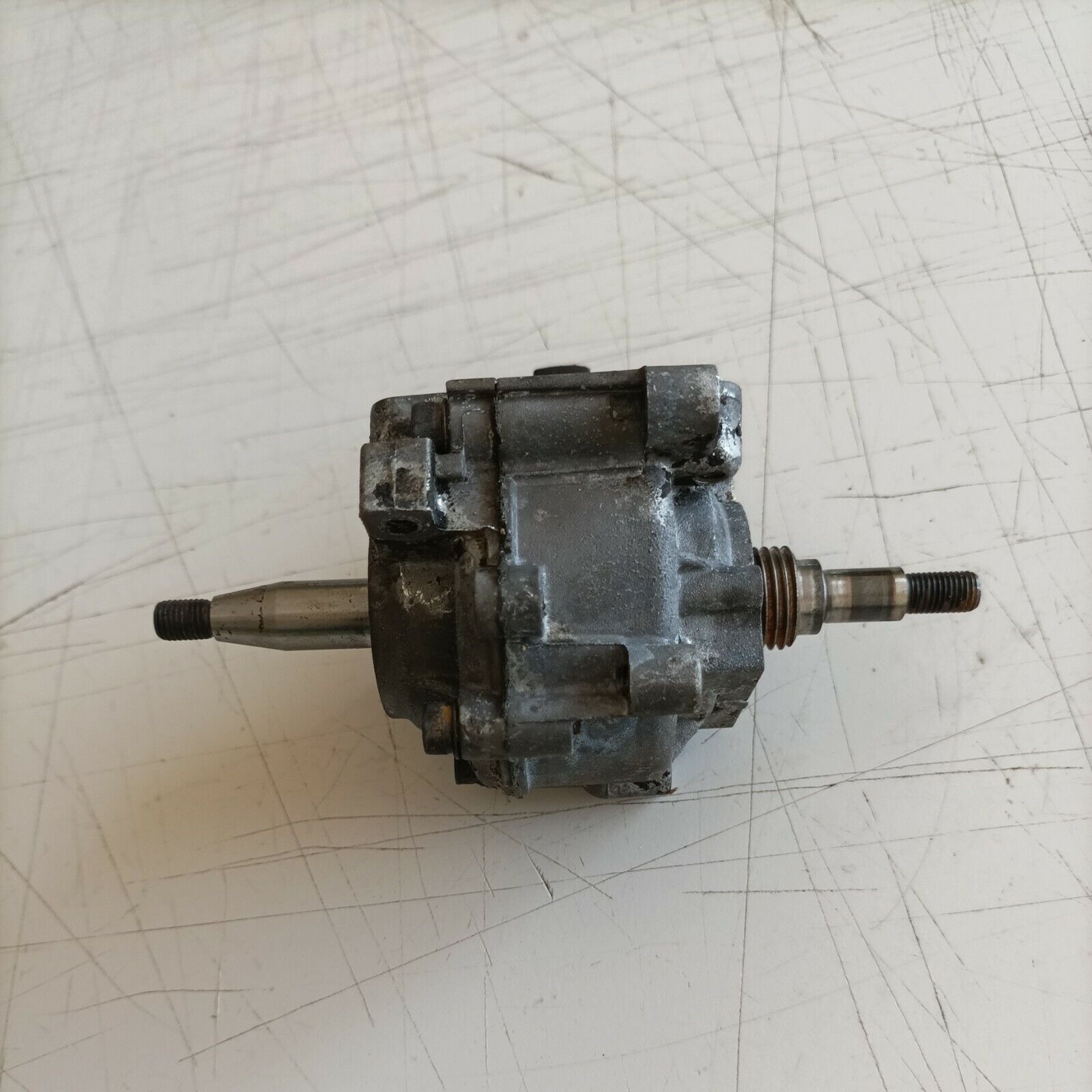 albero motore E CARTER COMPLETO PER MOTOSEGA PAPILLON RANGER 41 ricambi usati