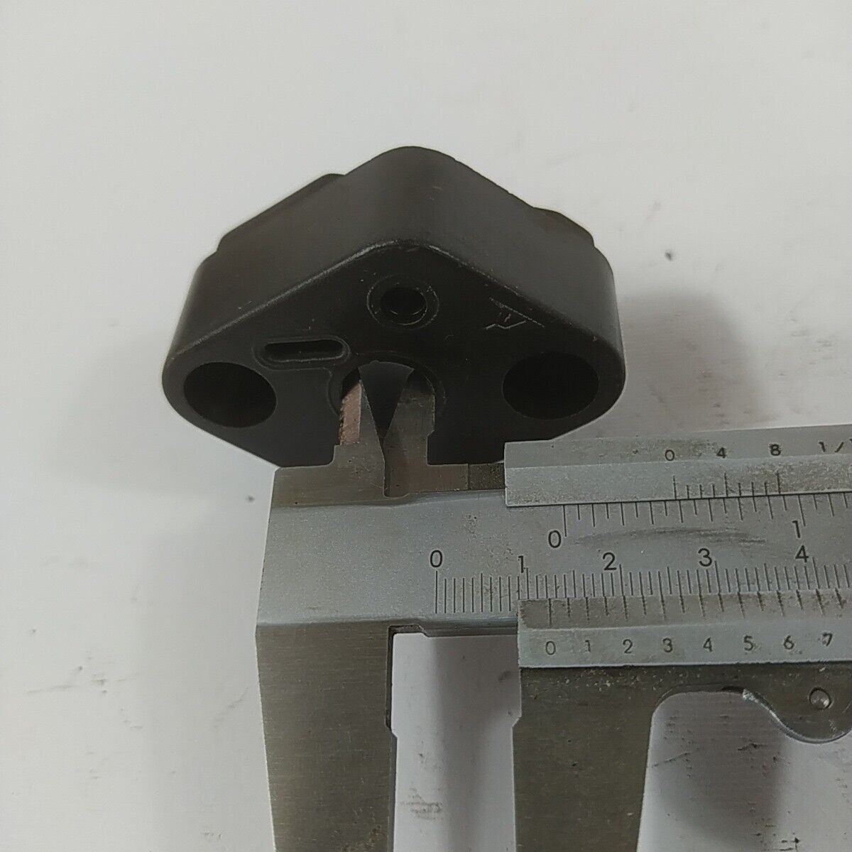 Ricambio FLANGIA COLLETTORE usato per decespugliatore MITSUBISHI MARUYAMA