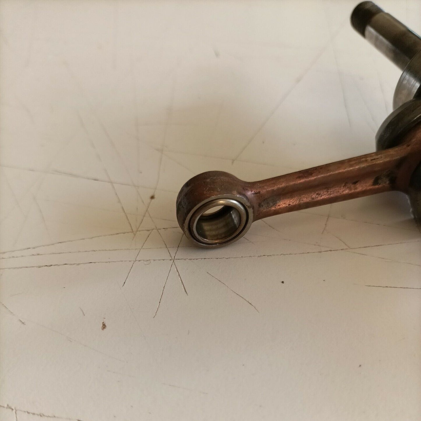 ricambio usato ALBERO MOTORE ORIGINALE PER MOTOSEGA CASTOR ALPINA  45