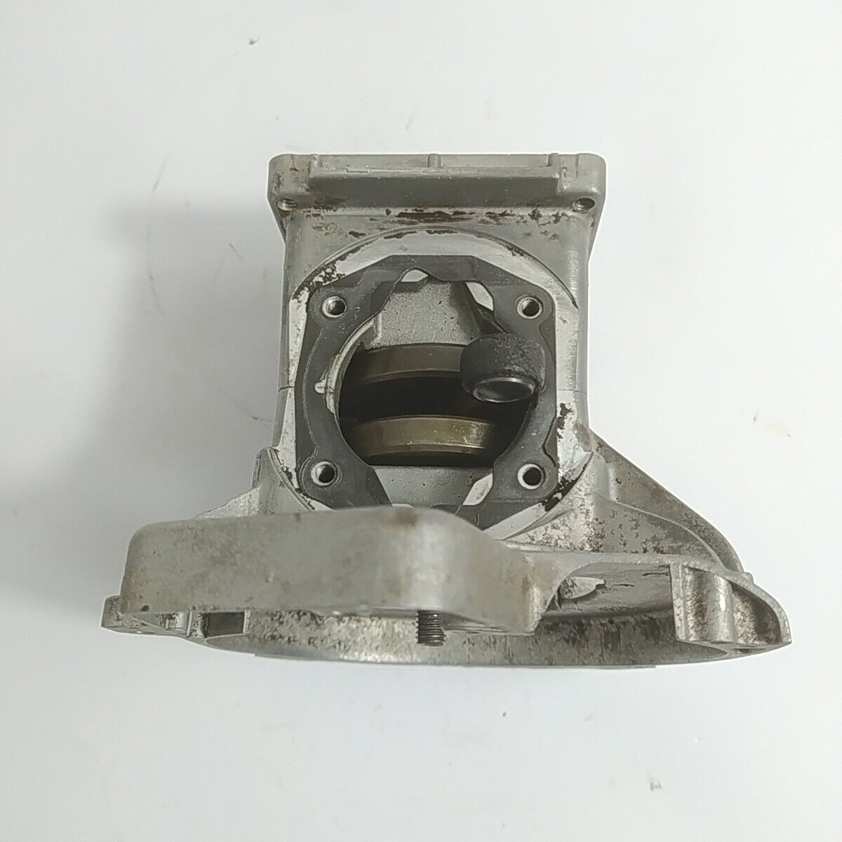 Ricambio BASAMENTO E ALBERO MOTORE Usato decespugliatore Mcculloch ELITE 3000