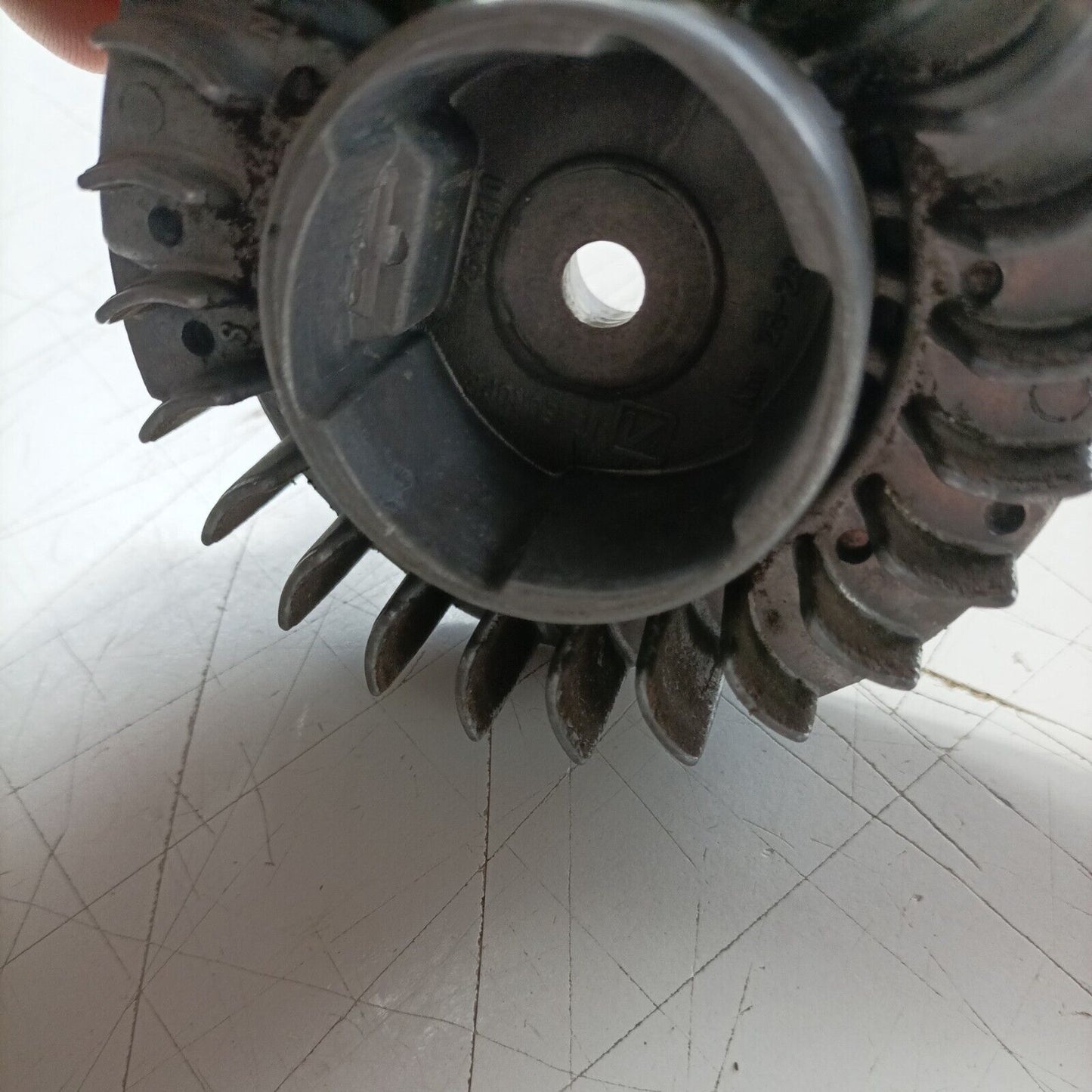 VOLANO MAGNETICO avviamento PER MOTOSEGA CASTEL GARDEN CS 39 ALPINA P 390 usato