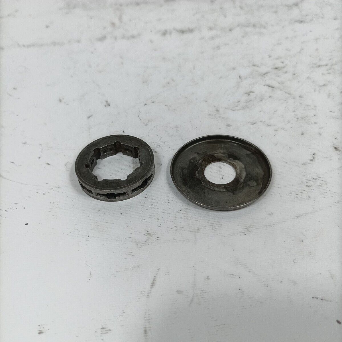 Ricambio usato CAMPANA TAMBURO FRIZIONE H7 030 223 100 per motosega DOLMAR 116