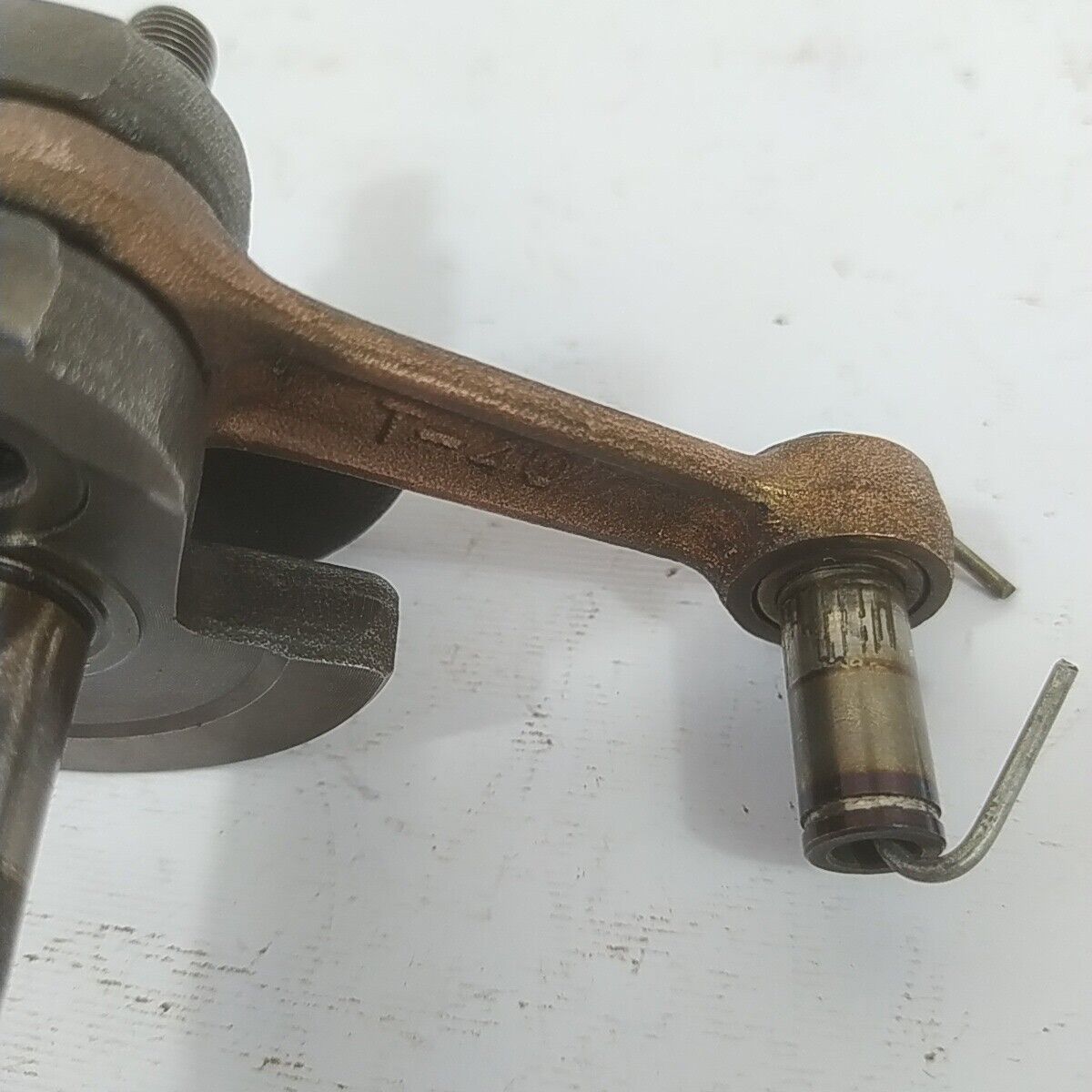 Ricambio ALBERO MOTORE ORIGINALE per decespugliatore TANAKA 501 ik usato
