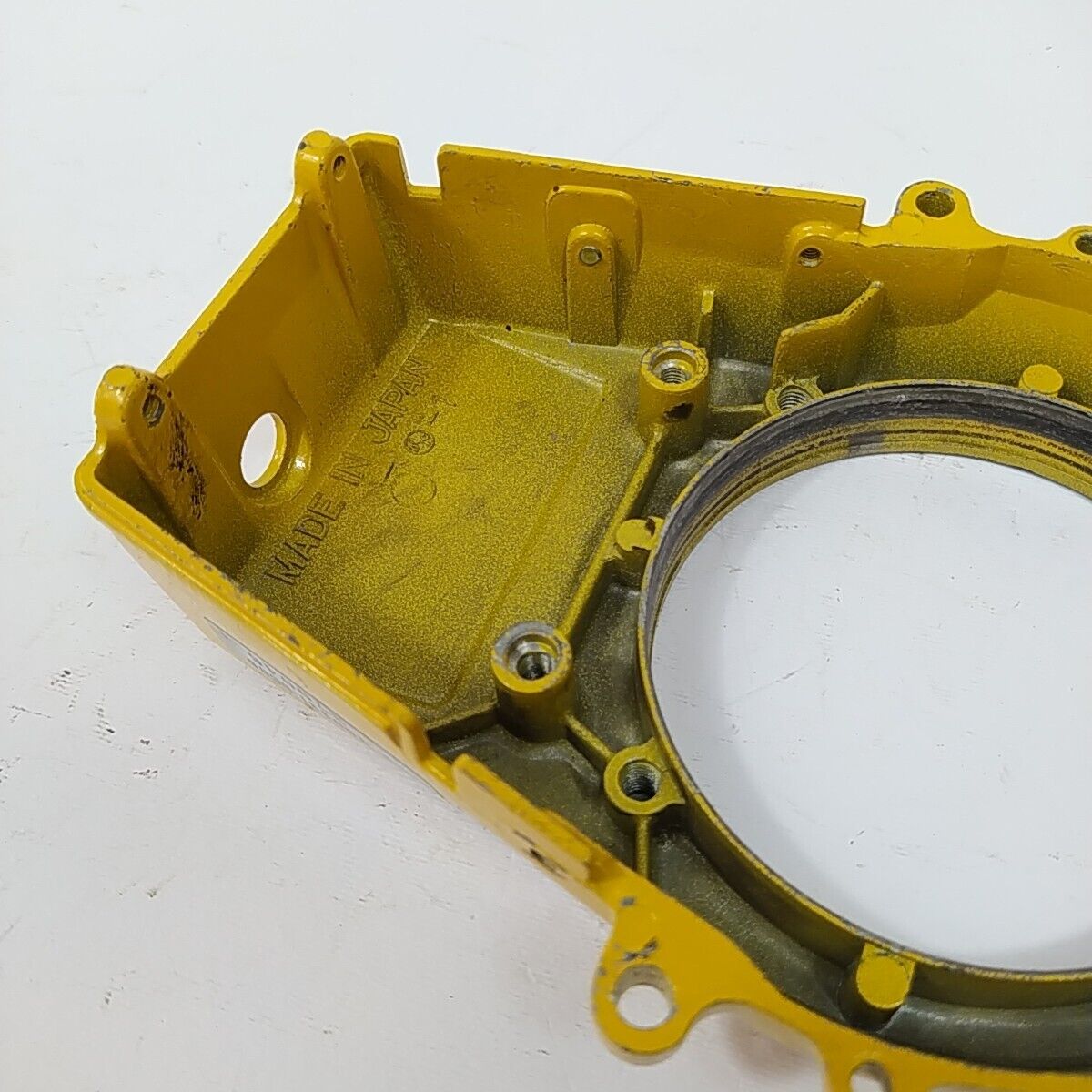 ricambio COPERCHIO VOLANO di accensione usato per decespugliatore KAWASAKI TD 33