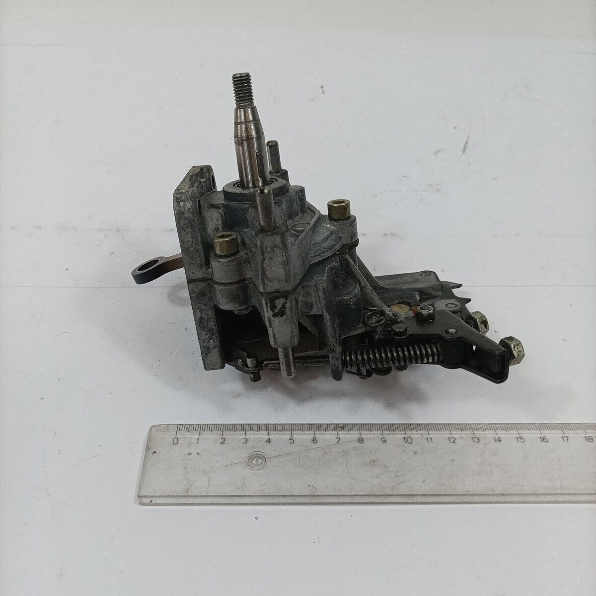 ricambi BASAMENTO ALBERO MOTORE CILINDRO per motosega ALPINA SILVER 40 usati