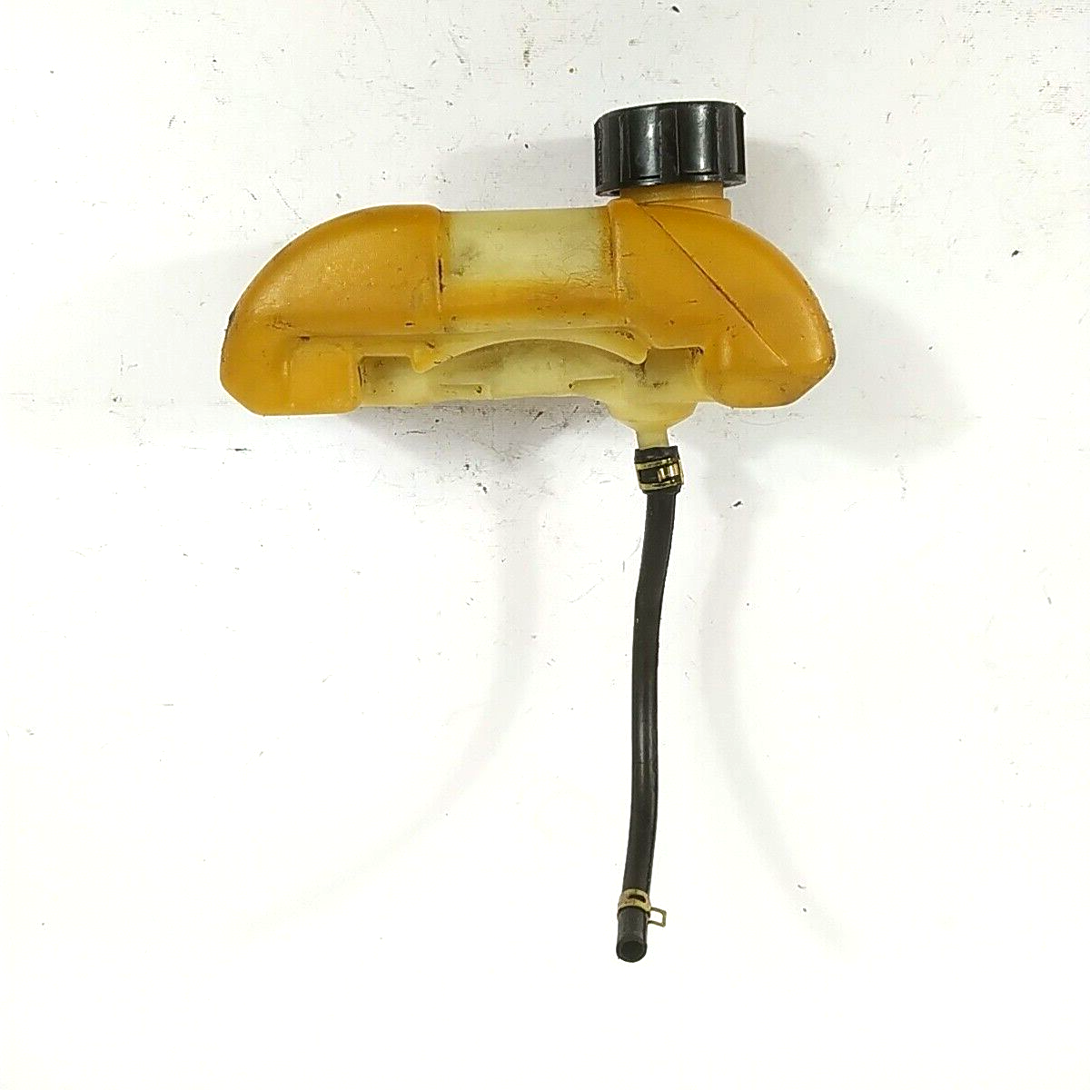Ricambio DECESPUGLIATORE kawasaki kt 17 SERBATOIO carburante benzina mix usato