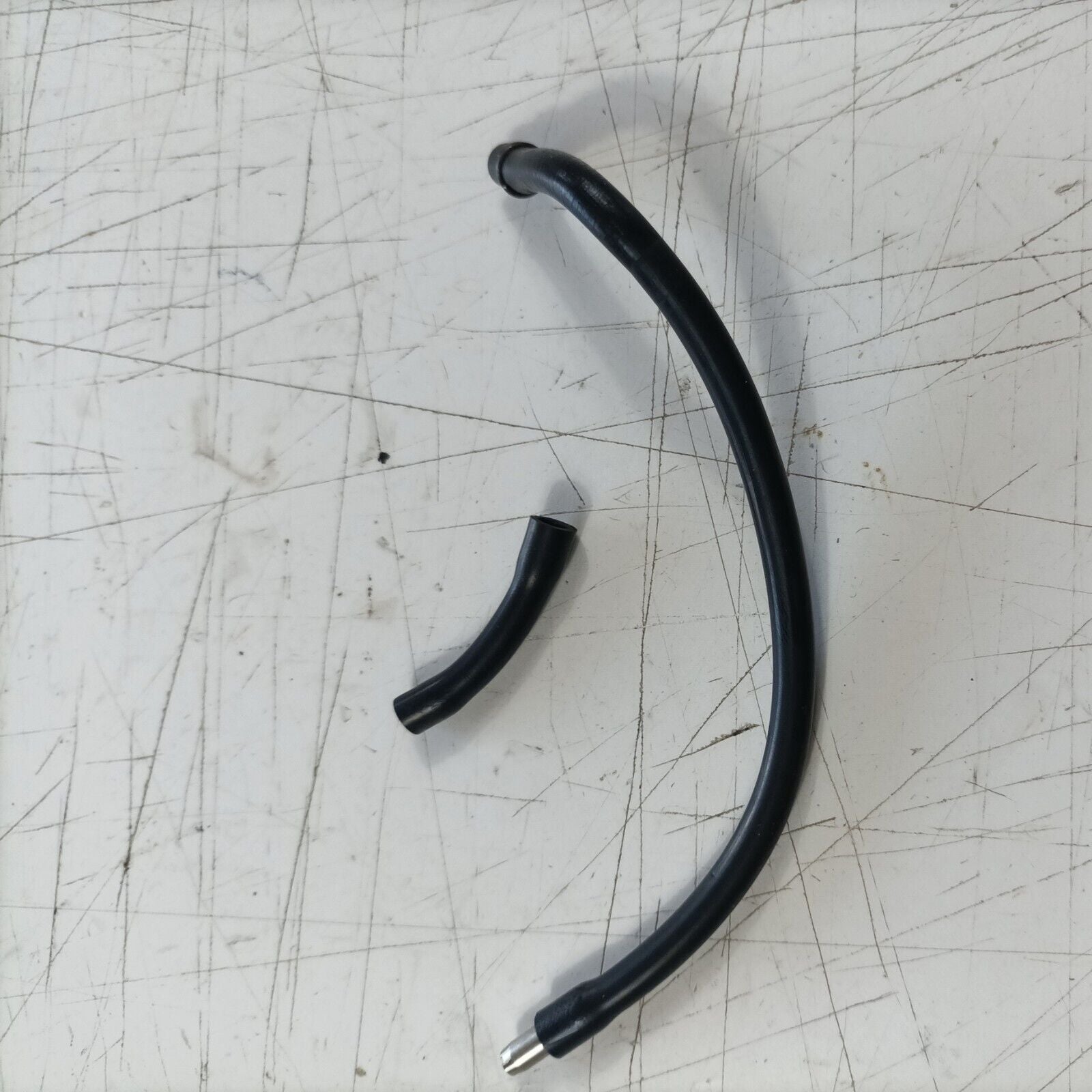 MOTOSEGA OLEOMAC OM 251 TUBO tubazione CARBURANTE SERBATOIO ricambi usati