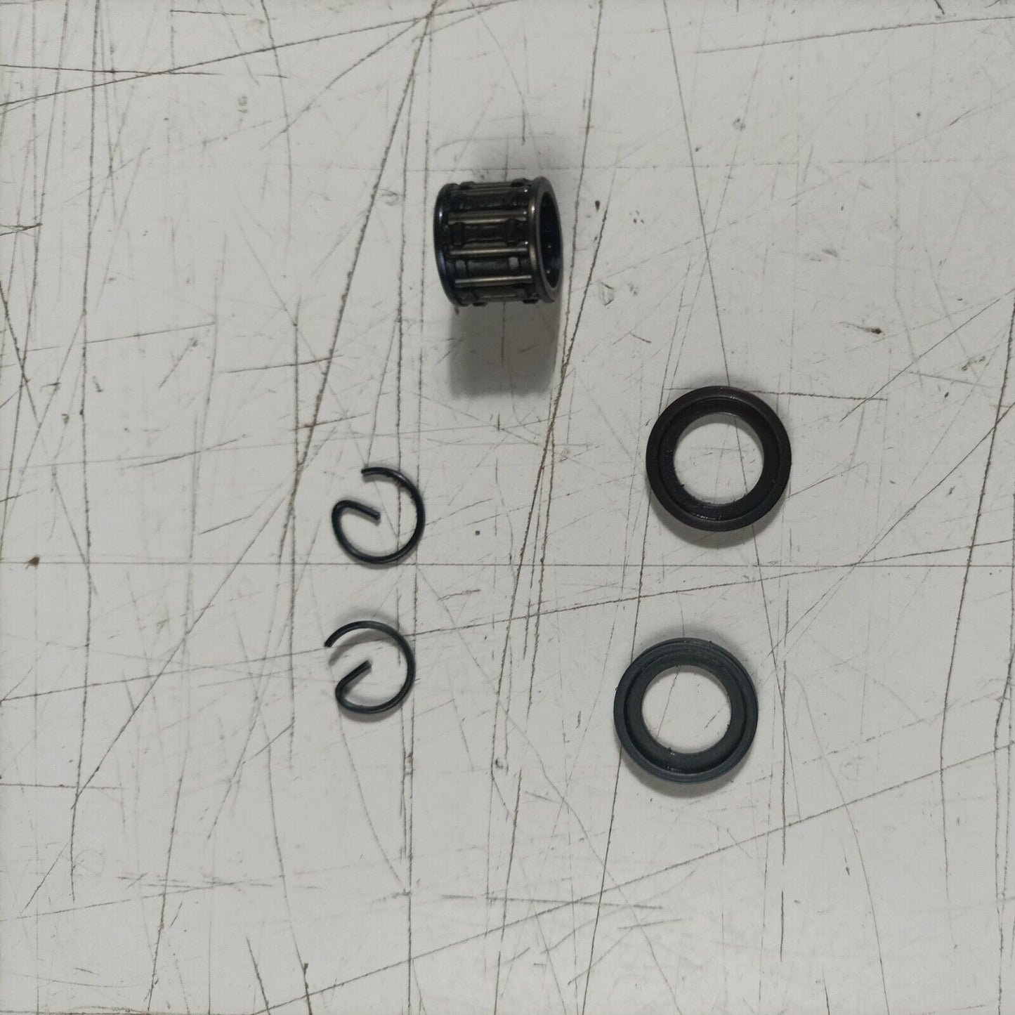 GABBIETTA albero motore SPINOTTO PER MOTOSEGA AMA NBG 50.20 ricambi usati