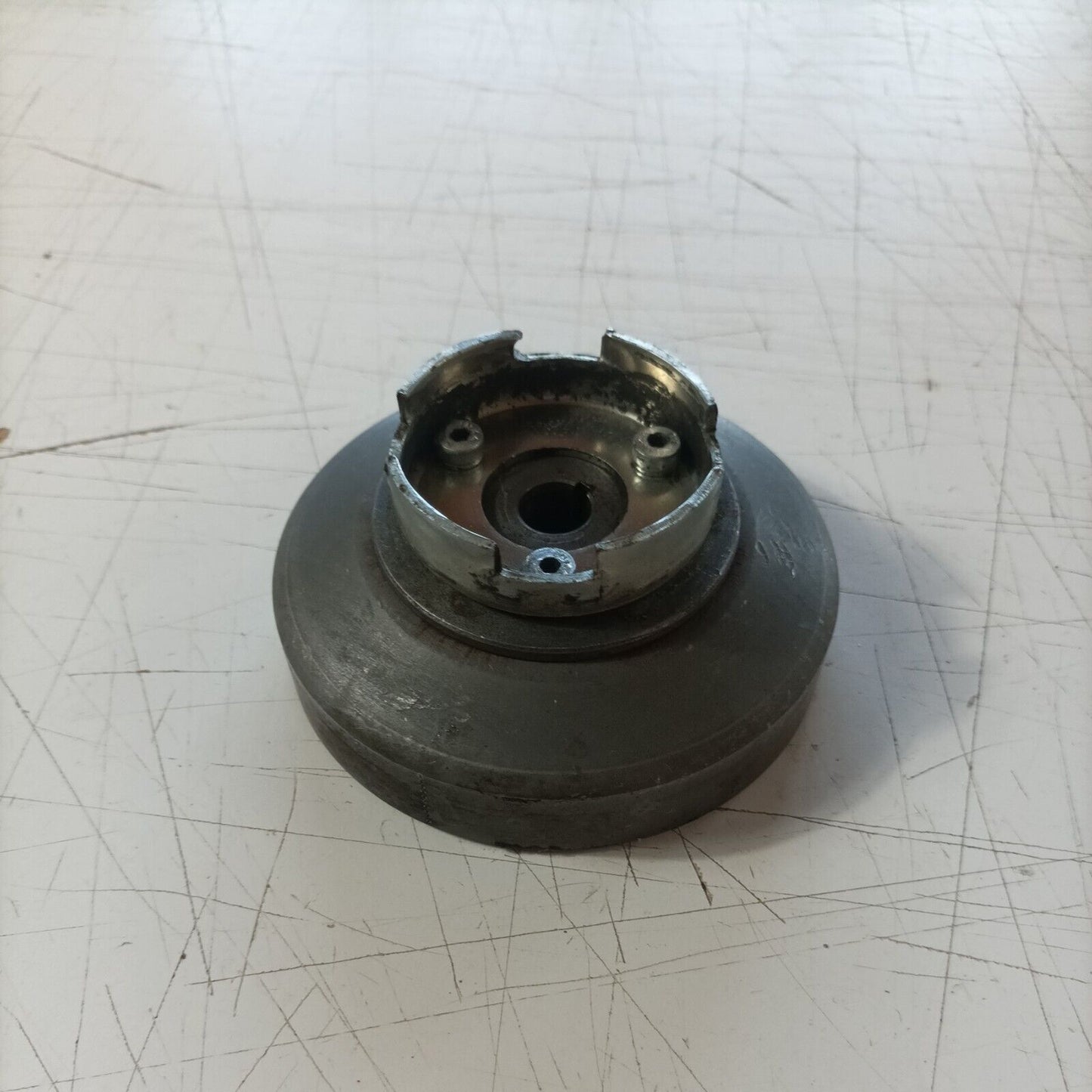 VOLANO MAGNETICO avviamento PER MOTOSEGA DOLMAR SACHS 153 ricambi usati