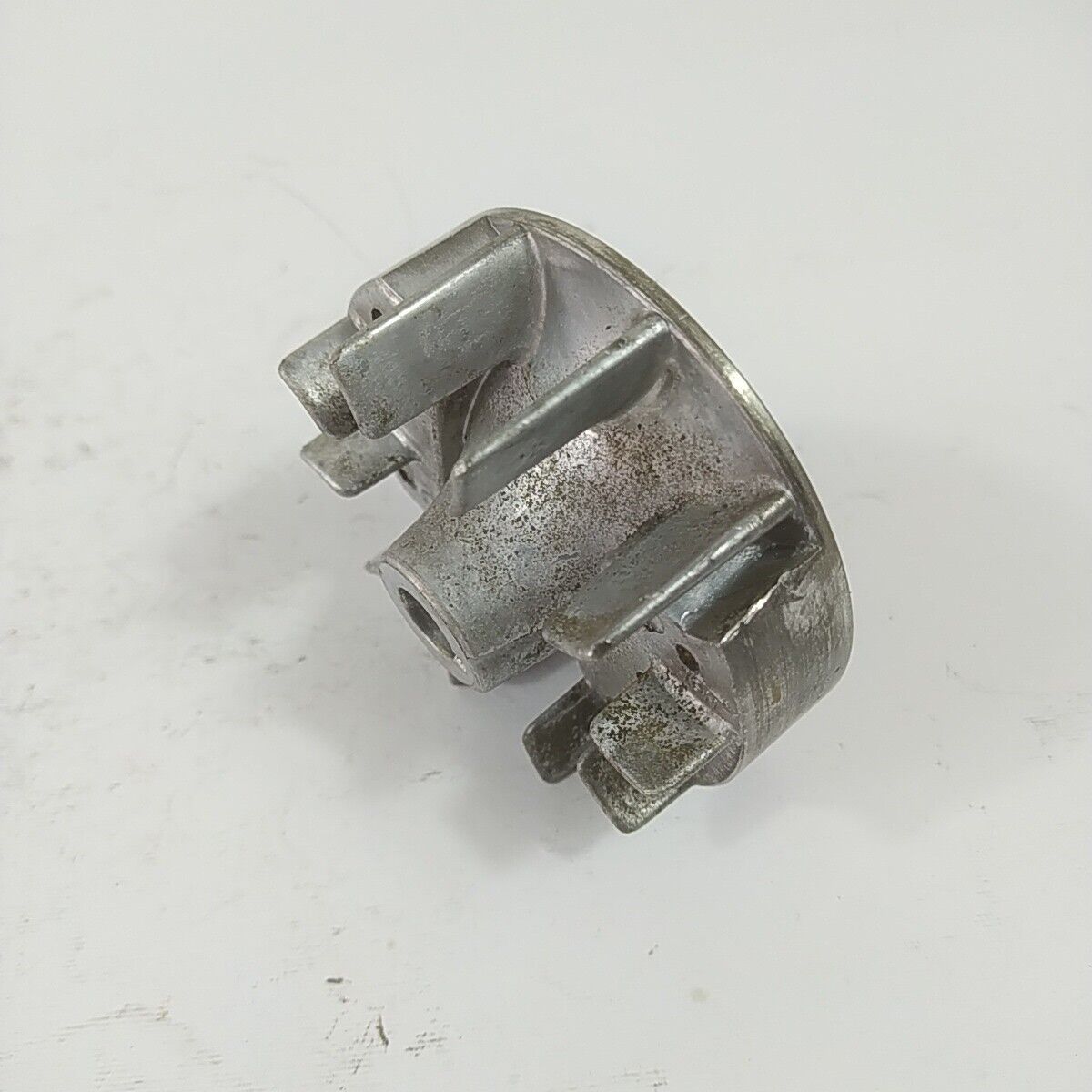 Ricambi usati per decespugliatore MCCULLOCH BP 38 VOLANO MAGNETICO DI AVVIAMENTO