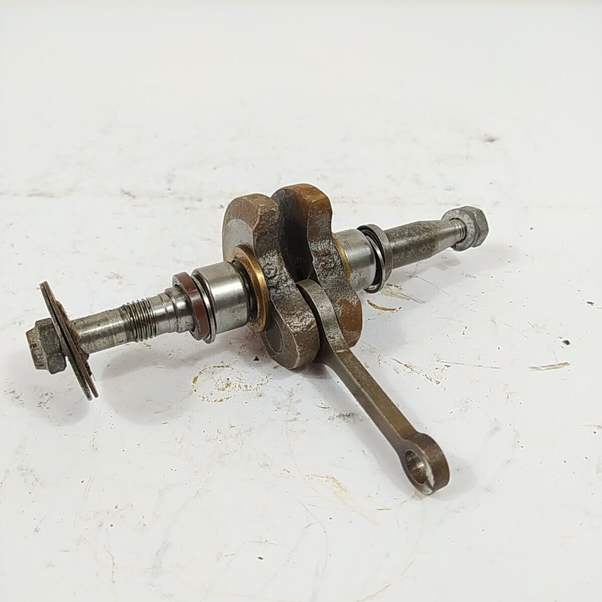 ALBERO MOTORE ORIGINALE PER MOTOSEGA HOMELITE XL ricambi usati