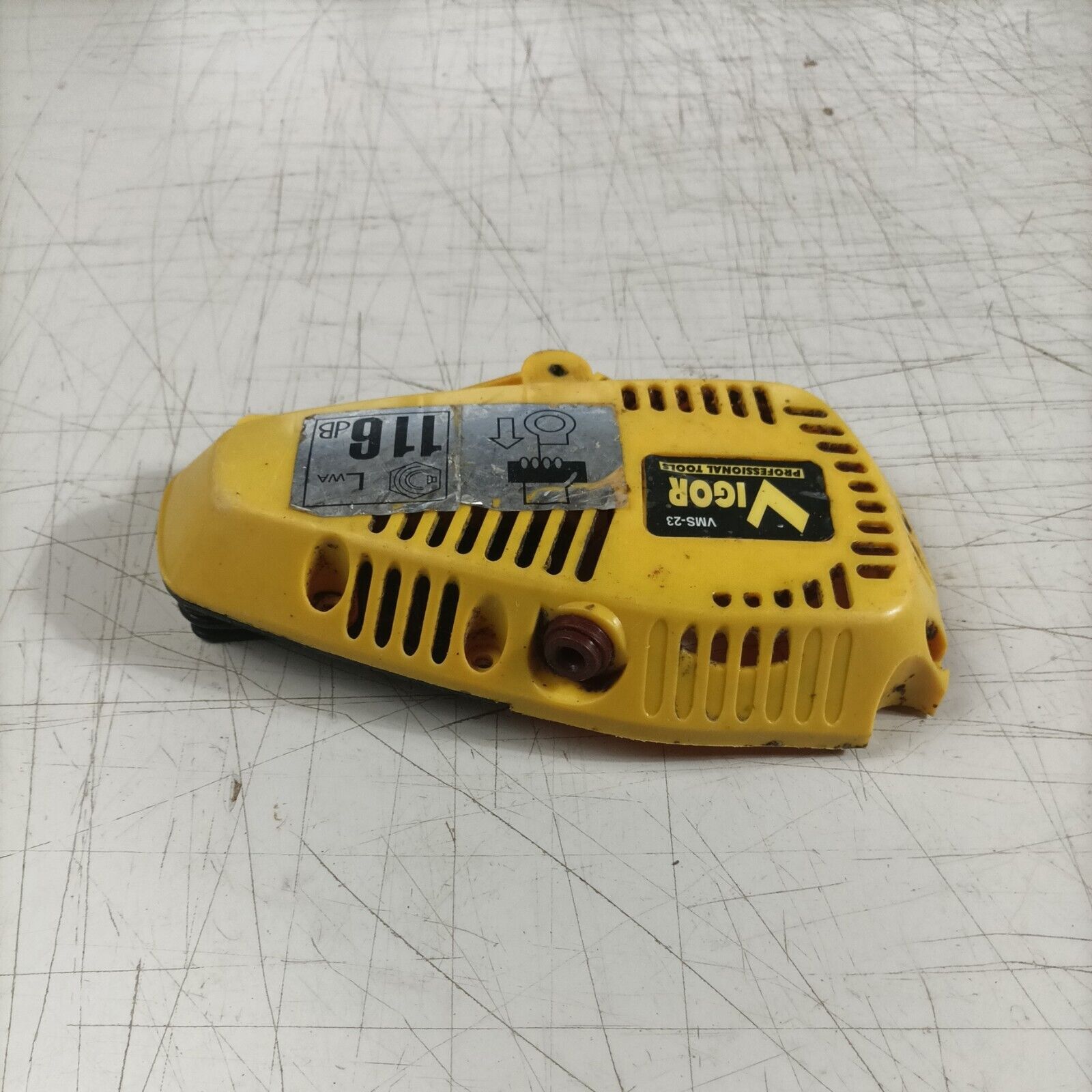 coperchio avviamento TRASCINATORE MOTOSEGA VIGOR VMS-23 25cc CINESE usato