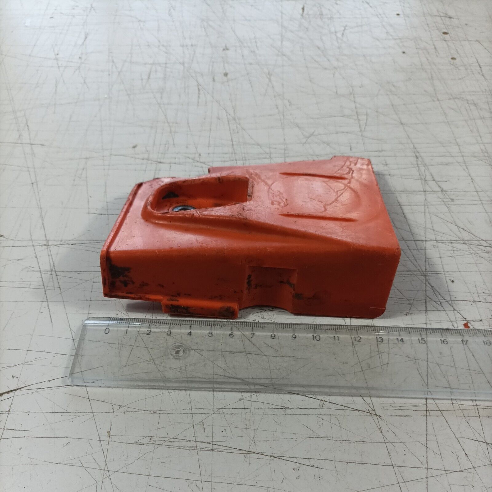 MOTOSEGA OLEOMAC 240 CARTER coperchio FRIZIONE TRASMISSIONE CATENA ricambi usati