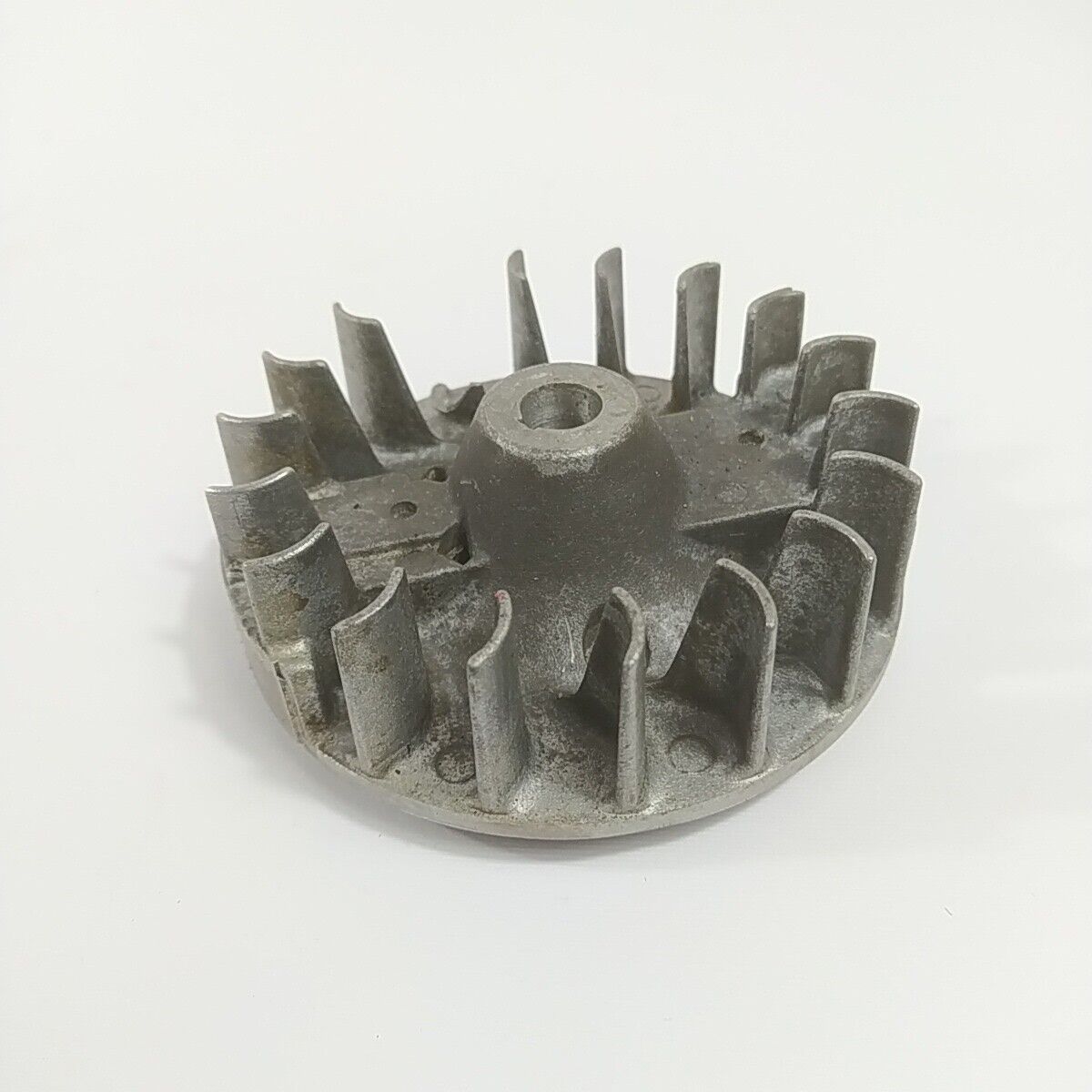 Ricambio VOLANO DI AVVIAMENTO usato decespugliatore Komatsu ZENOAH G3K IKE