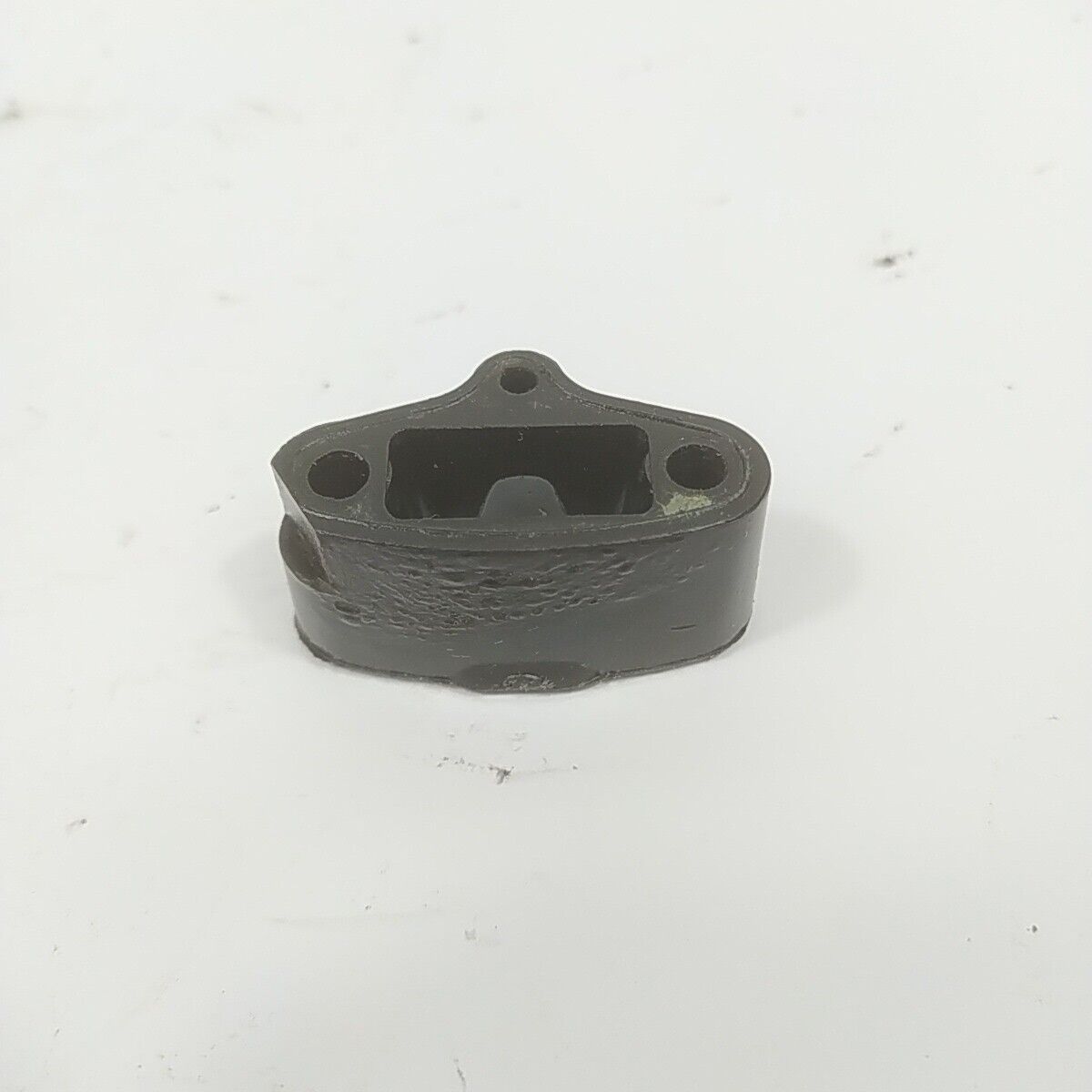 ricambio usato FLANGIA RACCORDO CARBURATORE per motosega castor ALPINA PROF 45