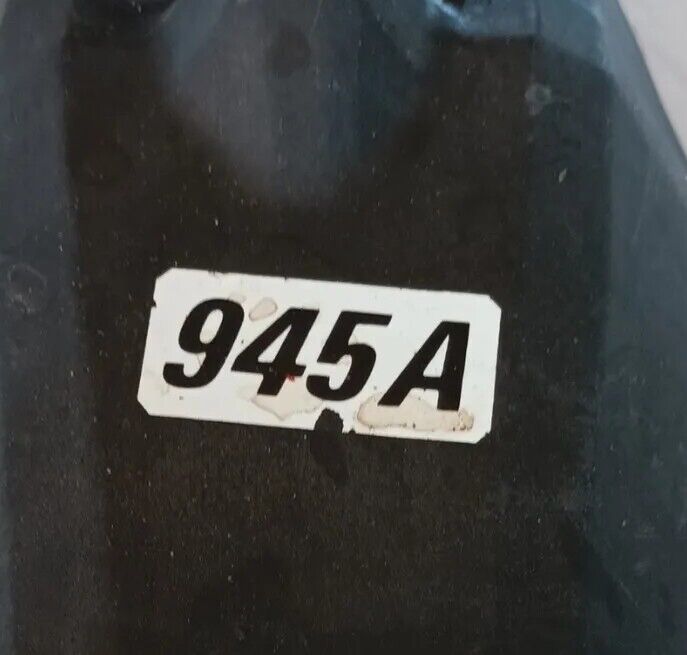 MOTOSEGA OLEO MAC 945 A SUPPORTO maniglia ANTIVIBRAZIONE ricambi usati