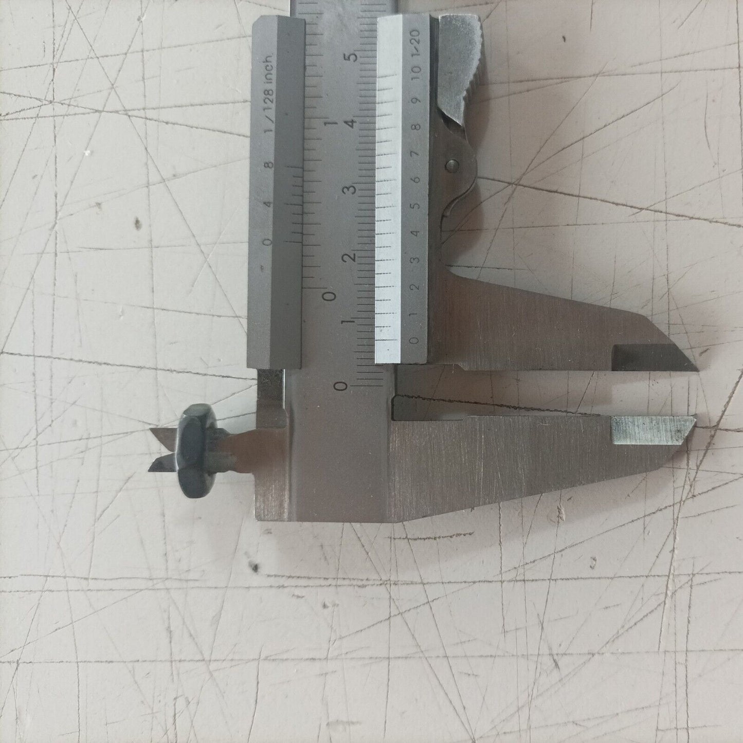 DADO VITE albero motore FRIZIONE usato PER DECESPUGLIATORE MCCULLOCH PROMAC 2000