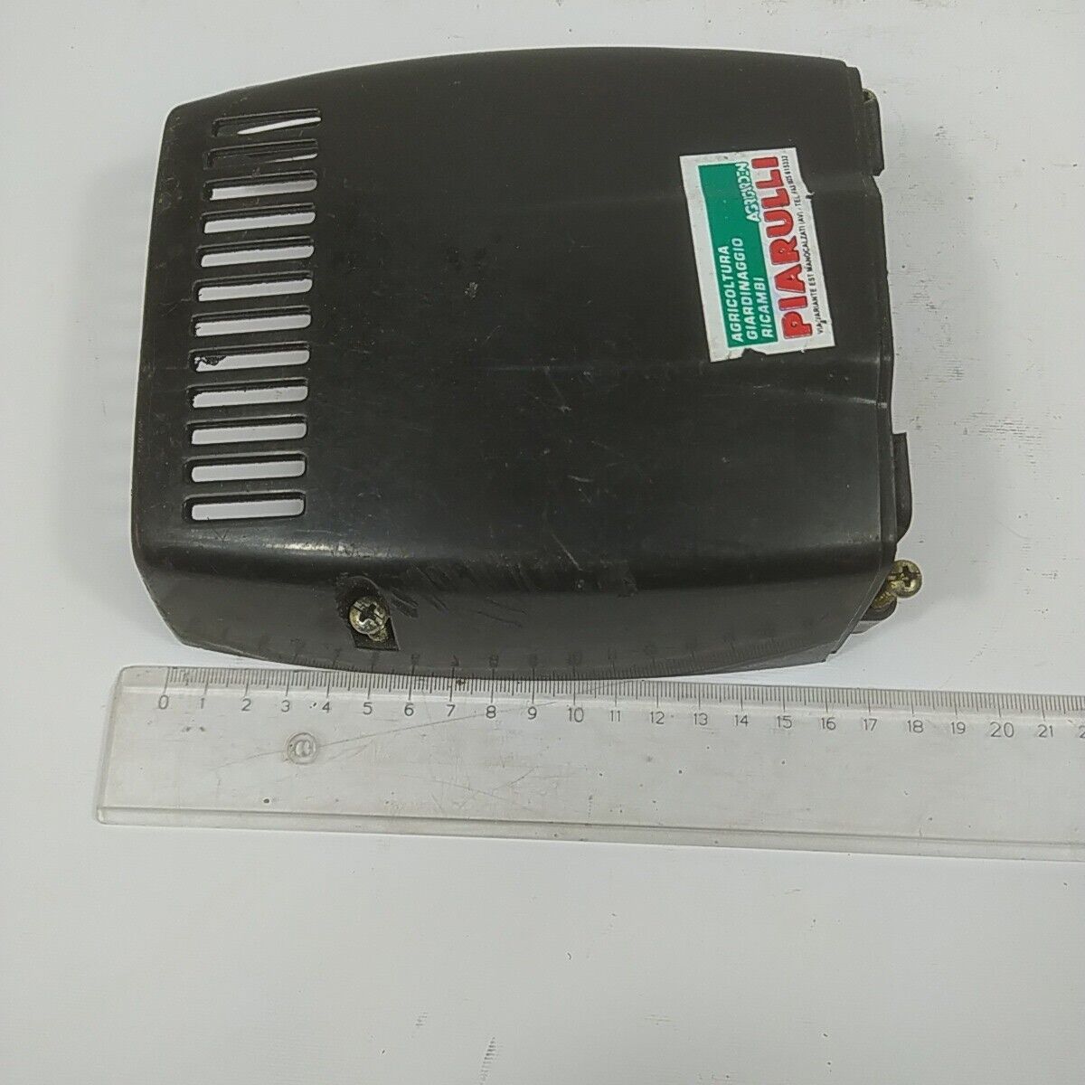 Ricambio per motosega ALPINA 500 COPERCHIO MOTORE COPRI CILINDRO ORIGINALE usato