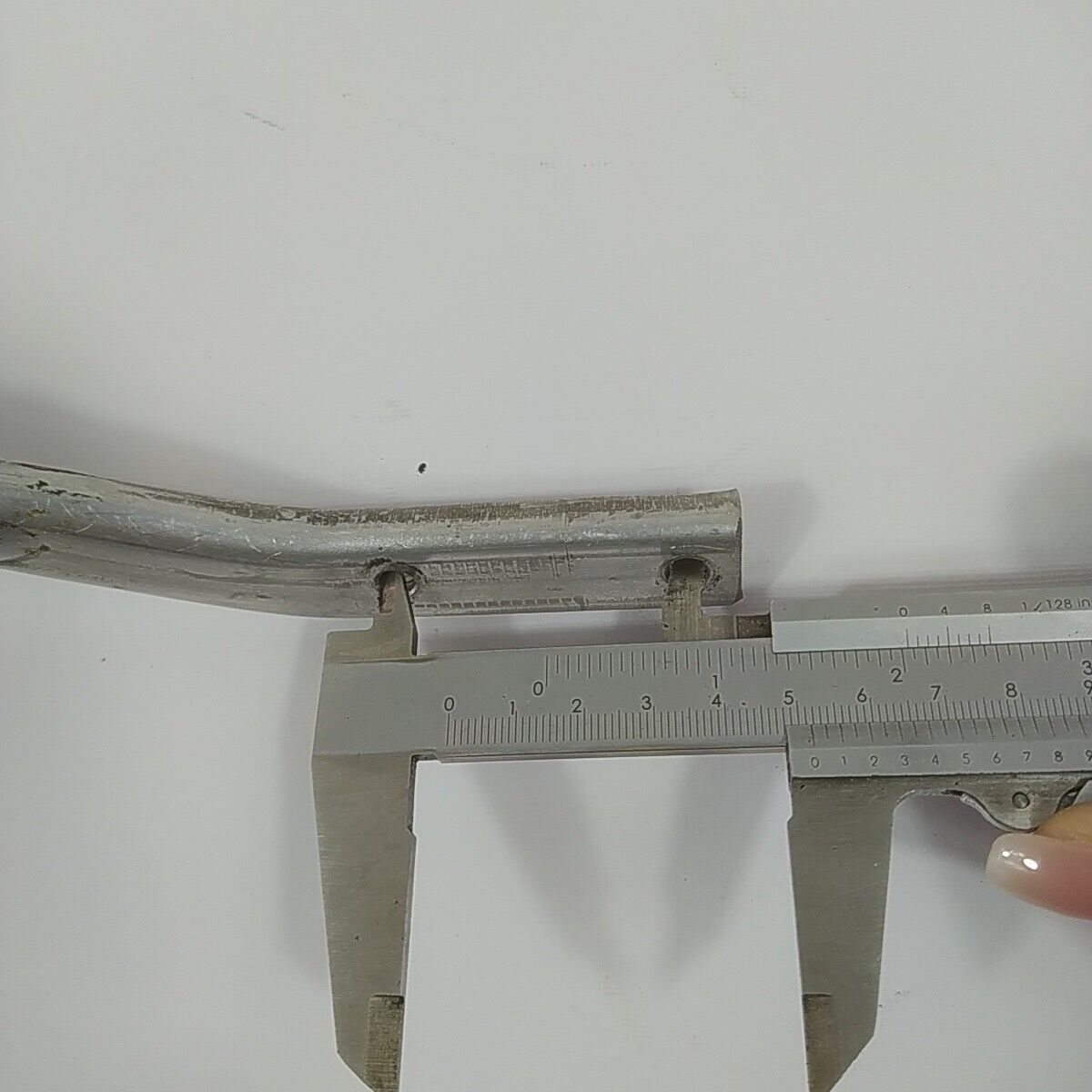 MANIGLIA IMPUGNATURA MANICO SUPERIORE per motosega HUSQVARNA 51 ricambio usato