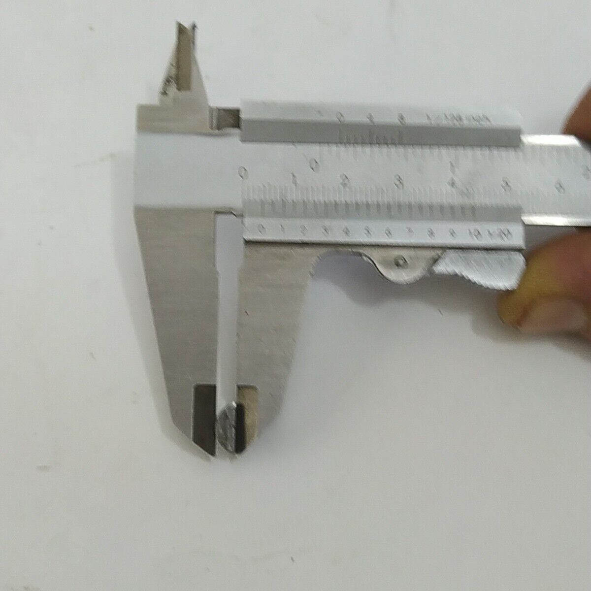 Ricambio FERMO VOLANO DI ACCENSIONE usato per decespugliatore Komatsu ZENOAH G4K