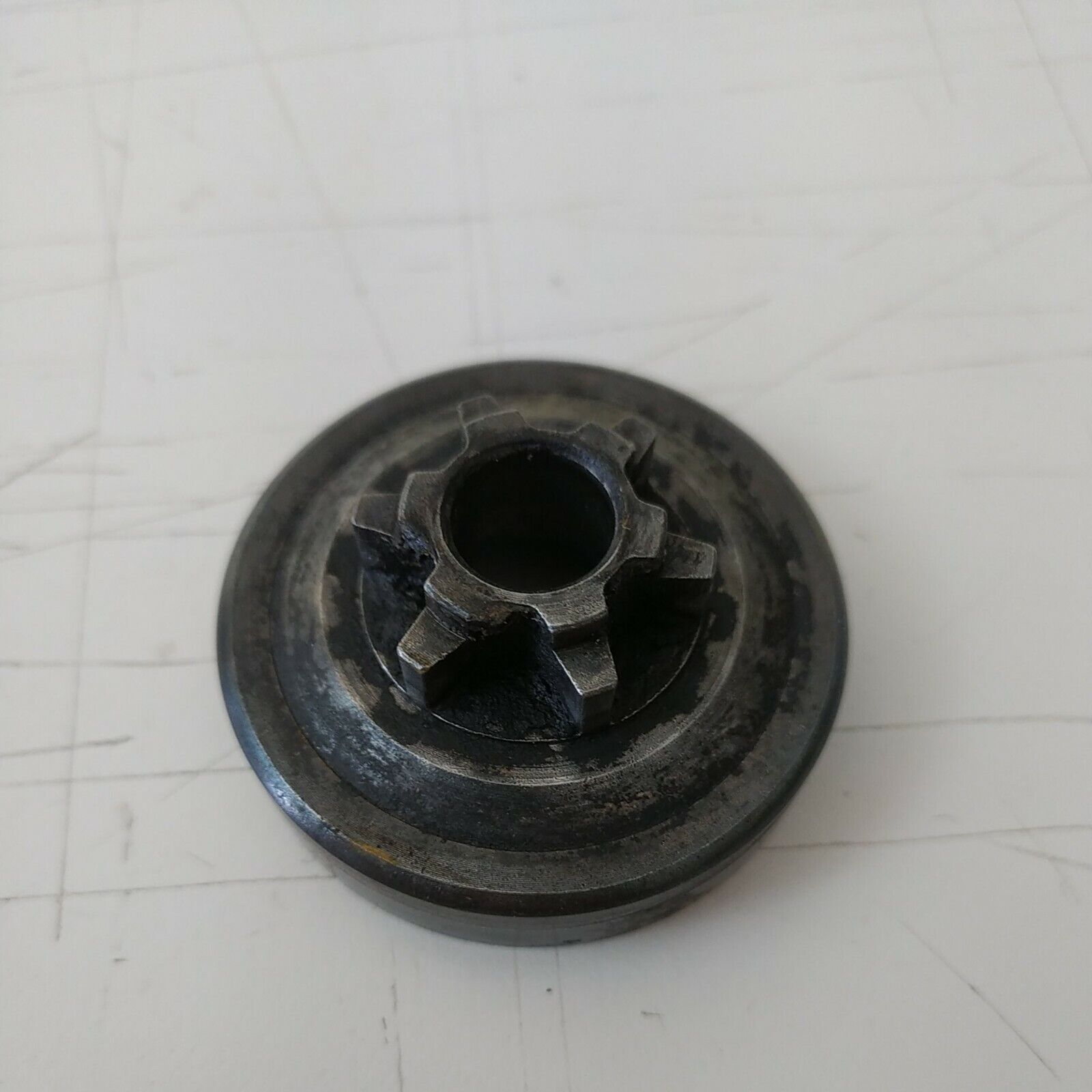 campana frizione 3/8'' 3 OTTAVI MOTOSEGA 25CC 2500 POTATURA CINESE ricambi usati