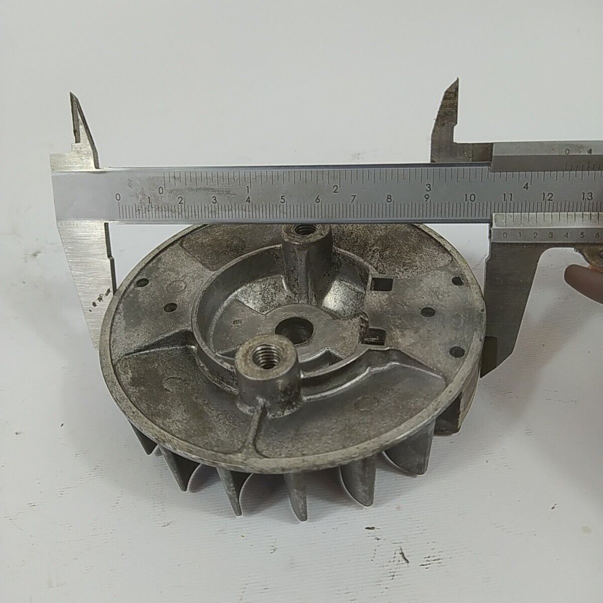 Ricambio VOLANO MAGNETICO DI AVVIAMENTO per decespugliatore TANAKA 501 ik usato