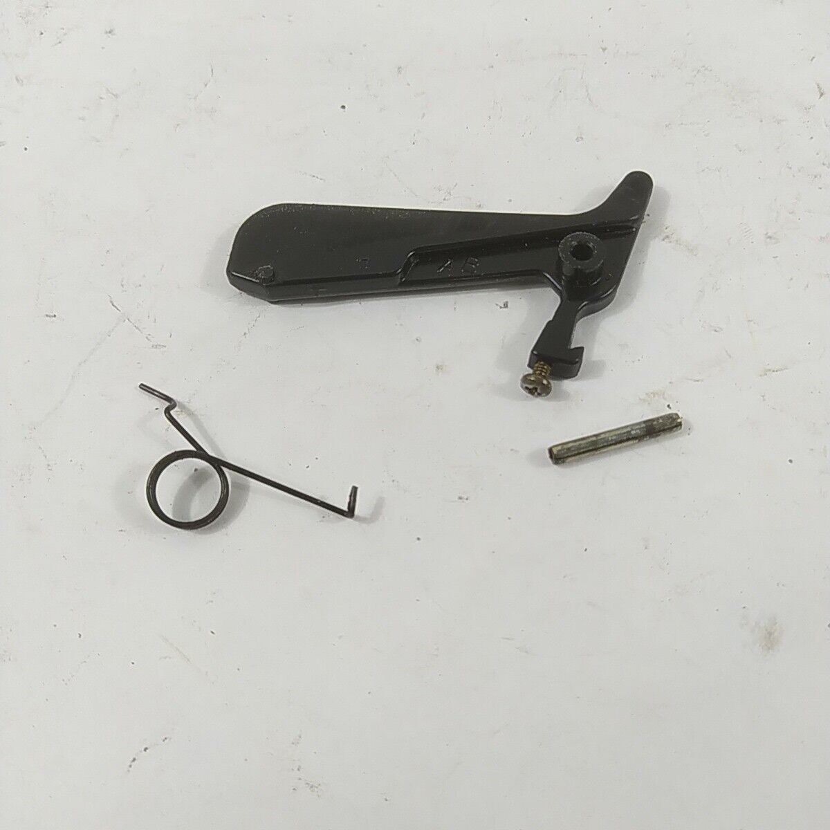 Ricambi LEVA COMANDO ACCELERATORE PER MOTOSEGA MCCULLOCH PRO MAC 700 usati