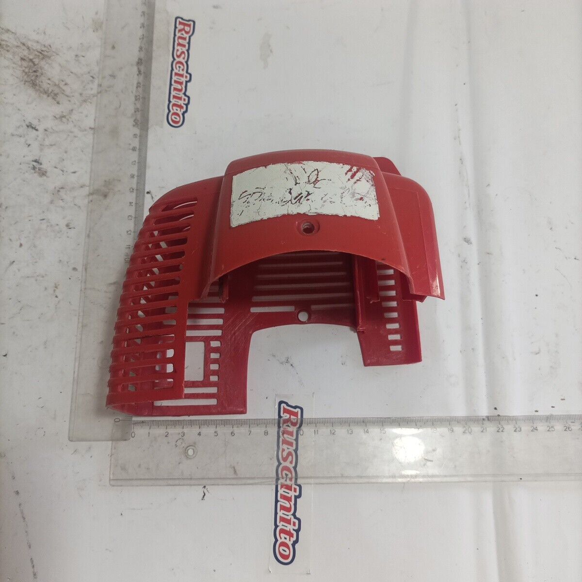 Ricambio COPERCHIO COPRI MOTORE Usato per decespugliatore SANDRIGARDEN GBL 26 