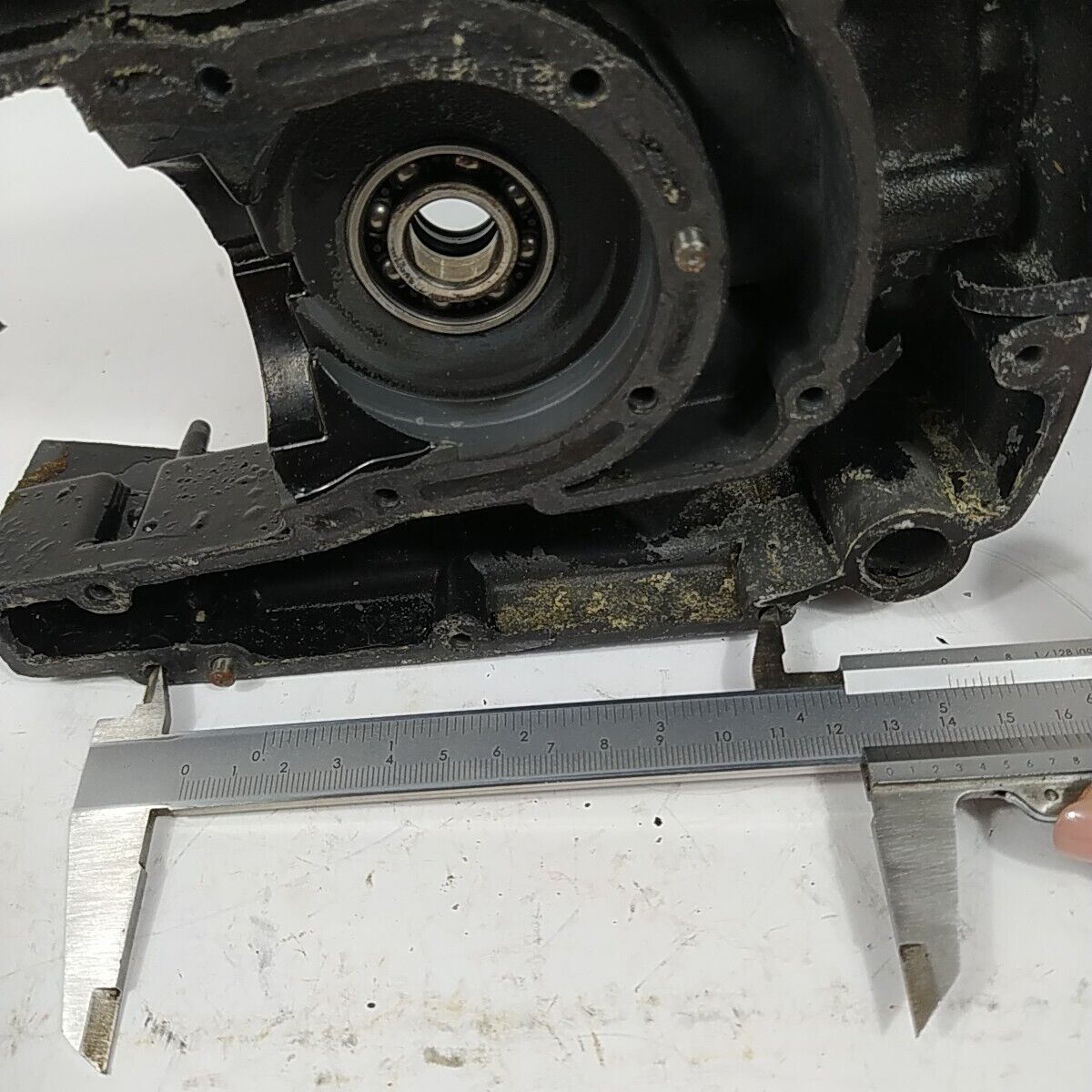 CARTER MOTORE lato sinistro VOLANO SX PER MOTOSEGA OPEM SUPER 157 ricambi usati